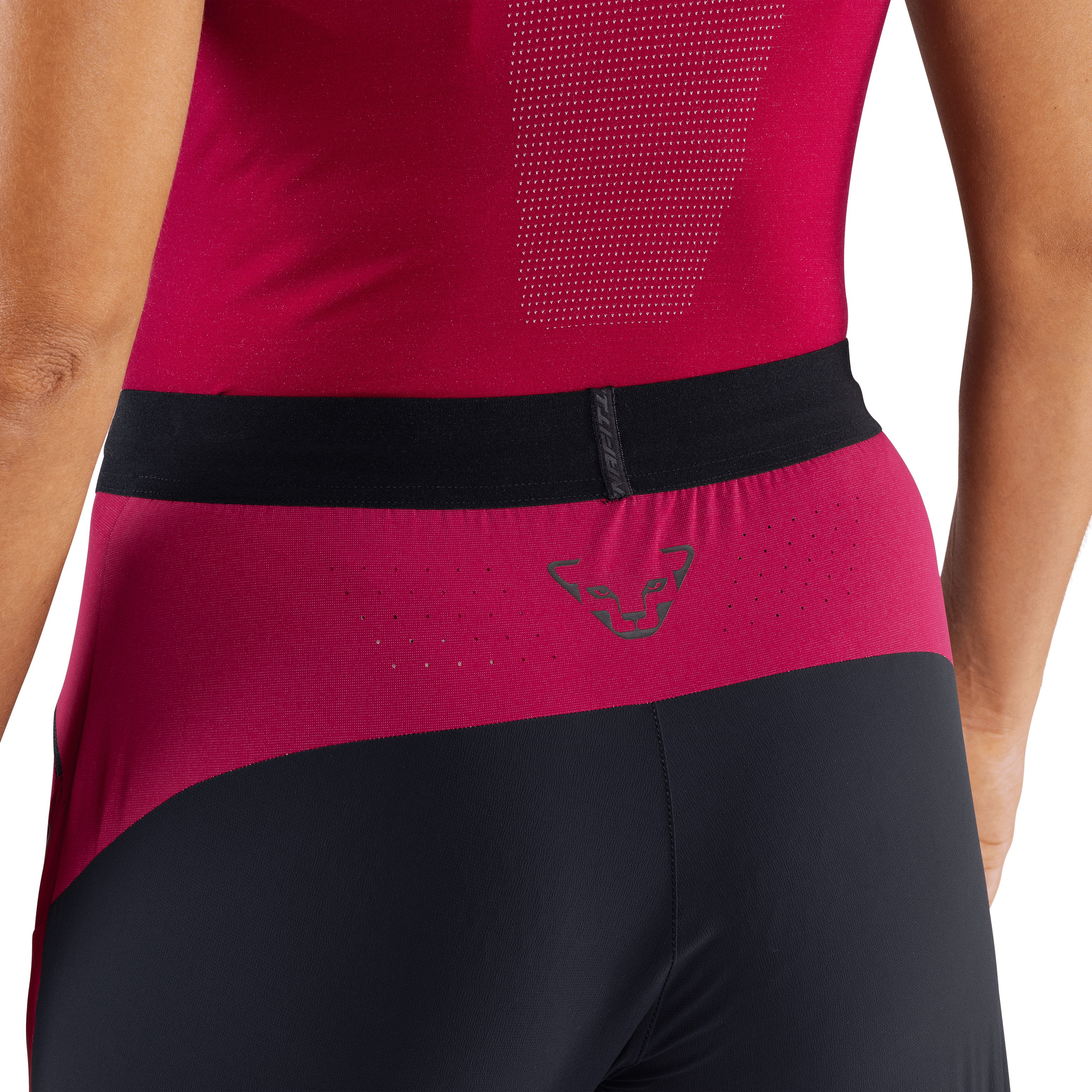 Traverse Dynastretch Shorts Damen tech_detail image