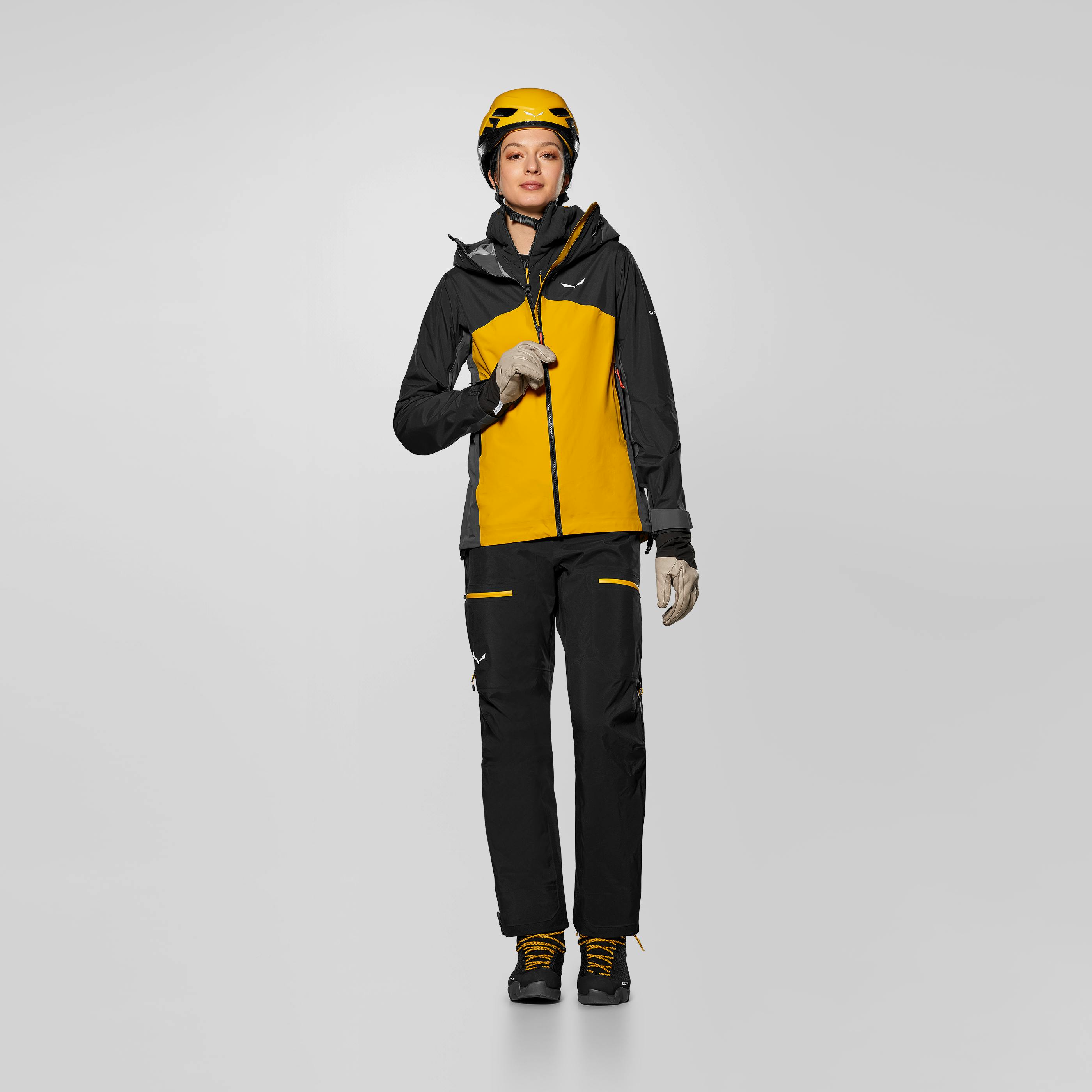 Ortles Powertex 3L Giacca Donna on_body image