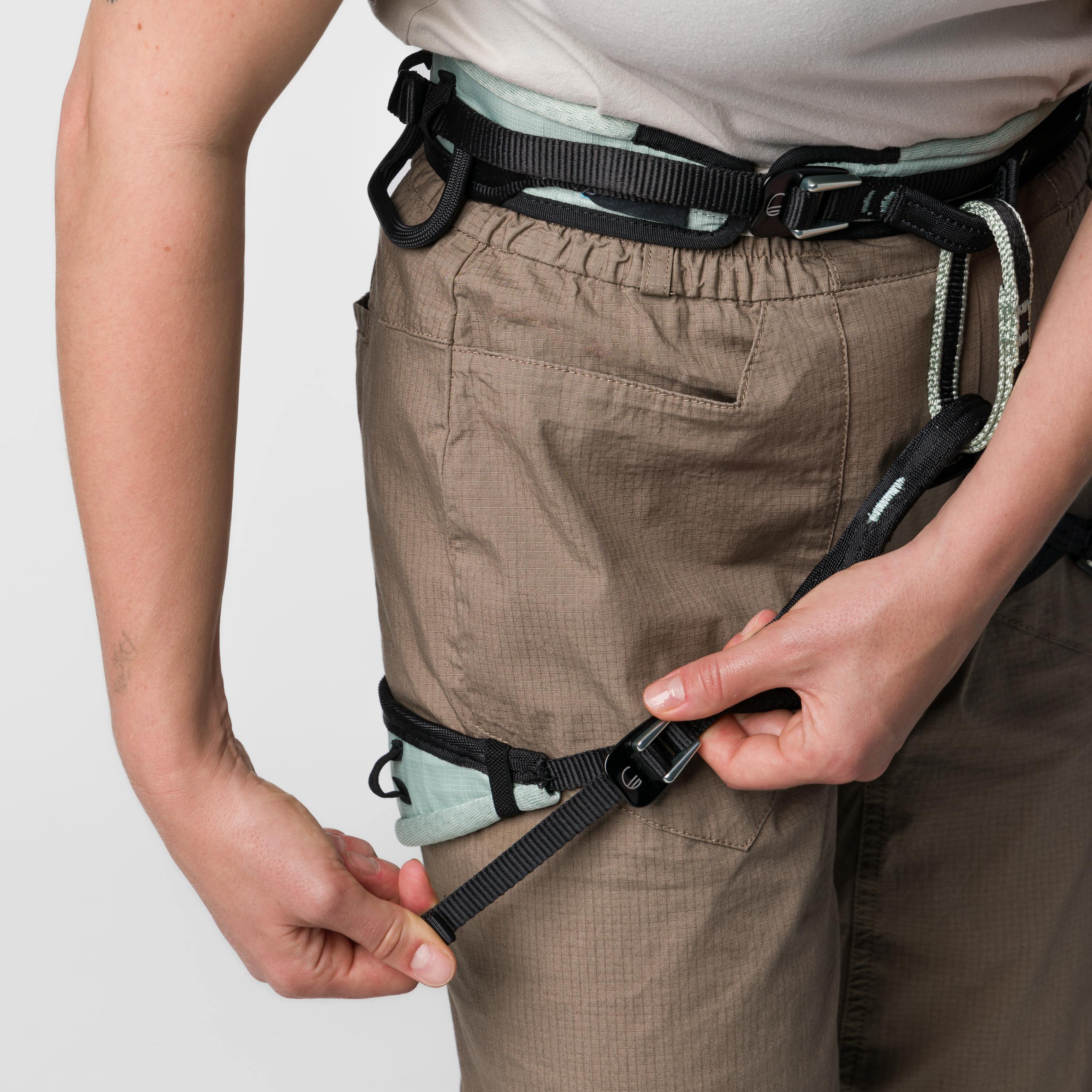 Session 2.0 Women's Harness on_body image