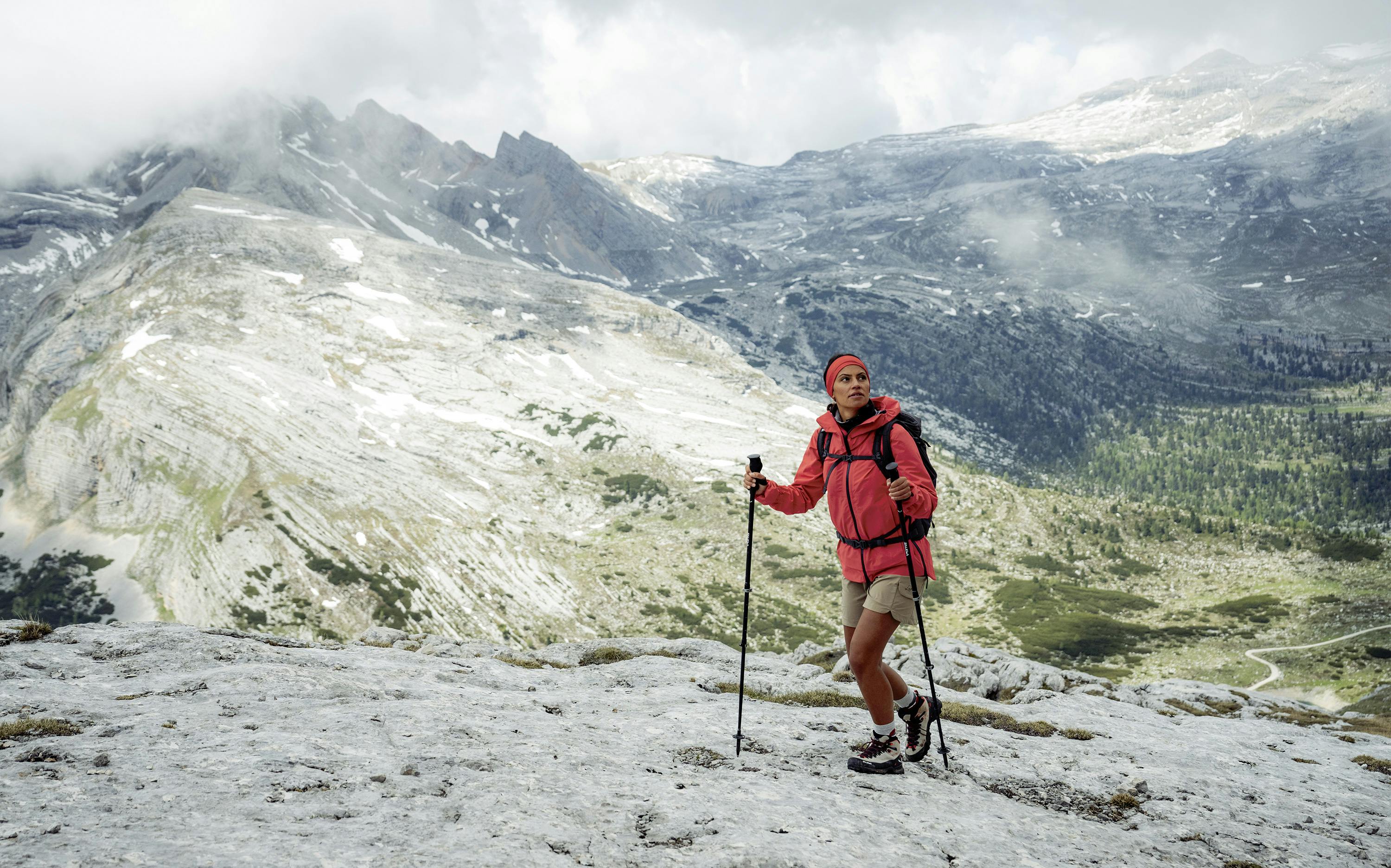 Sara Shell Jacket horizontal image