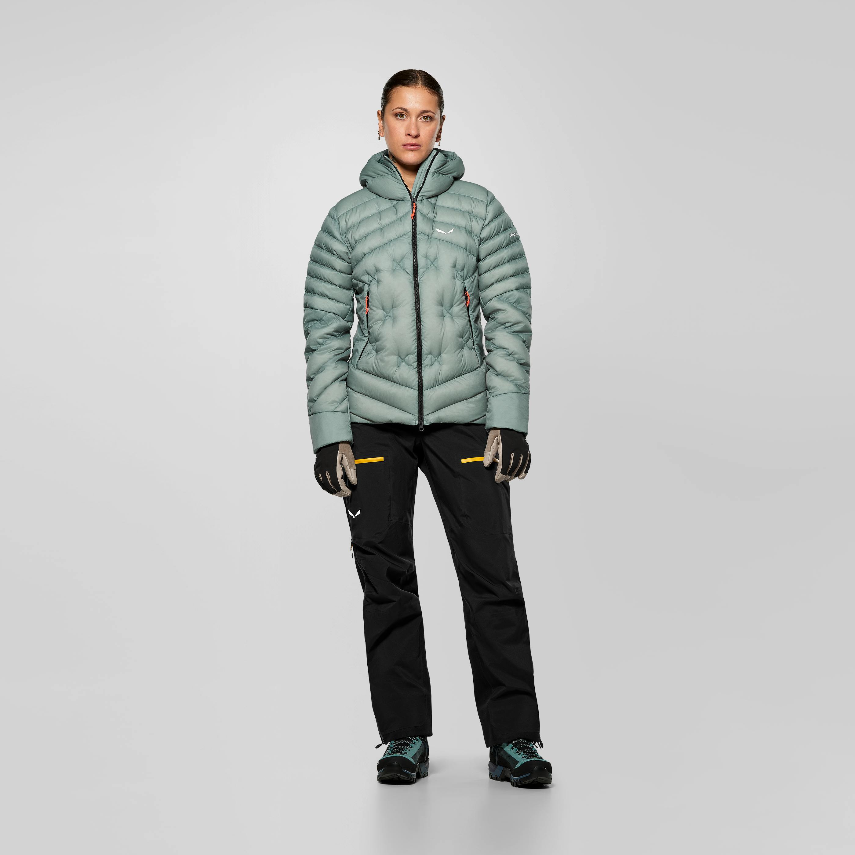 Ortles Medium 4 RDS Down Chaqueta Mujer on_body image