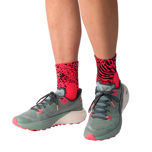 Trail W perspective_view image