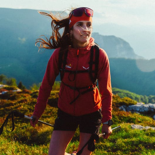 Red Bull X-Alps Giacca Donna action_shot image