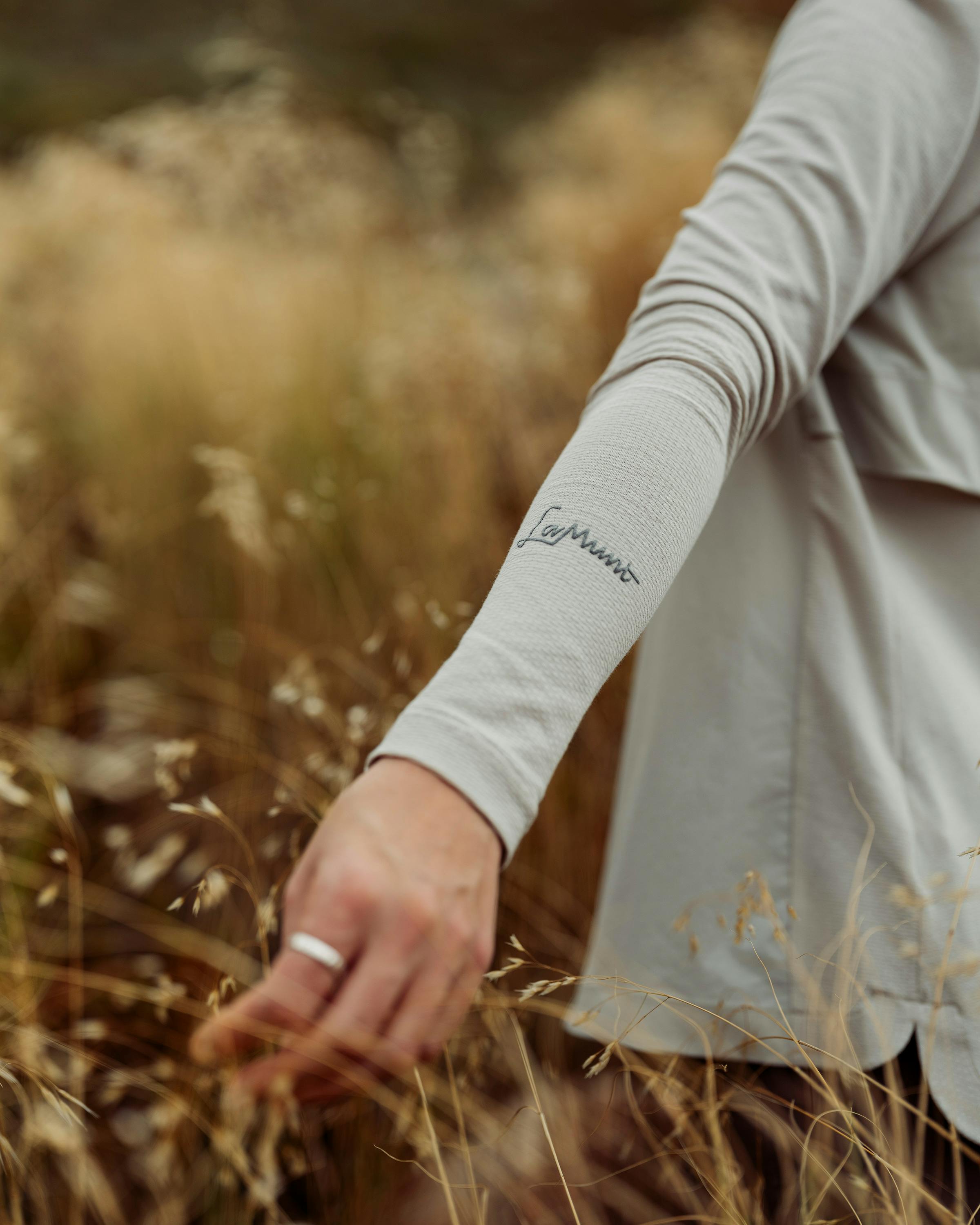 Ulli Long Sleeve Shirt  tech_detail image