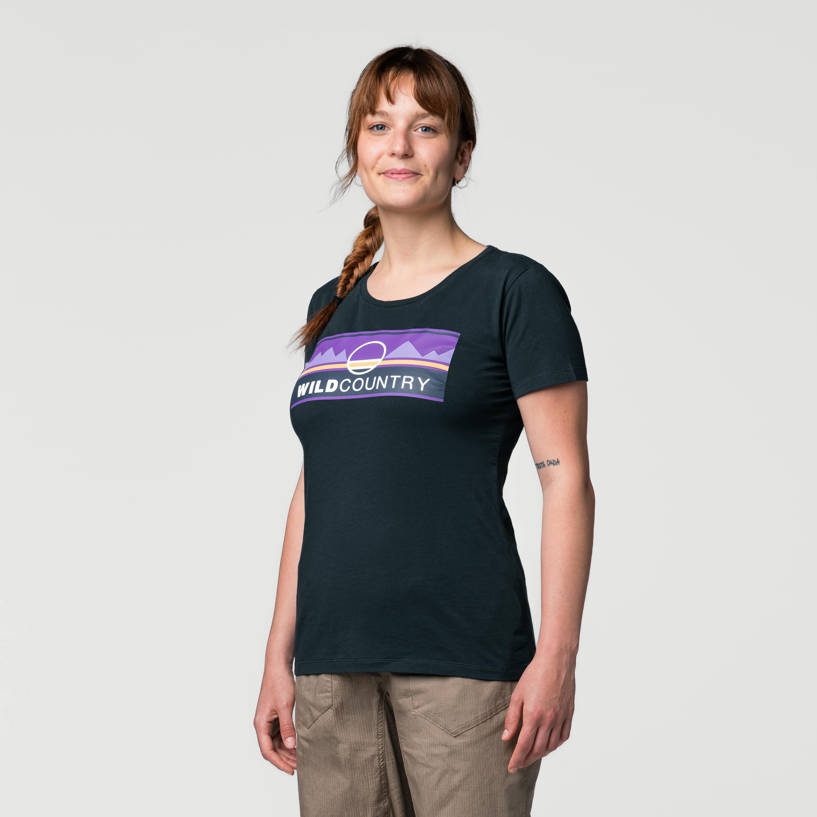 Stamina T-Shirt Damen on_body image