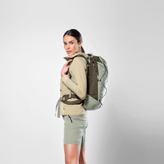 Puez 25L Backpack on_body image