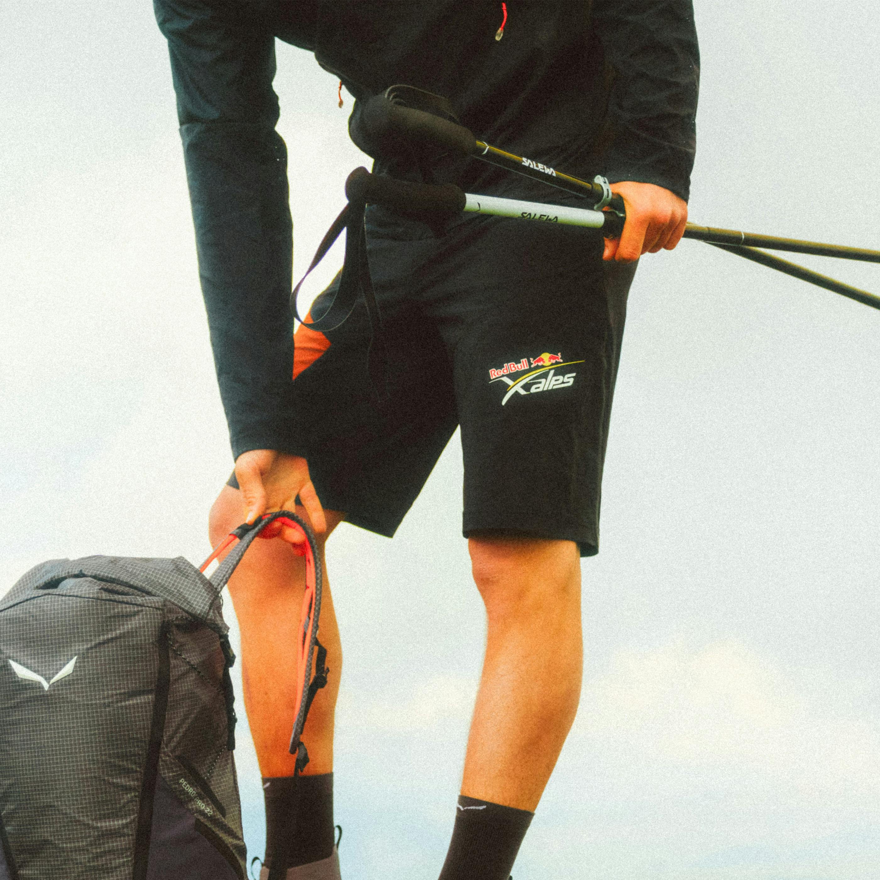 Red Bull X-Alps Shorts Cargo Homme  action_shot image