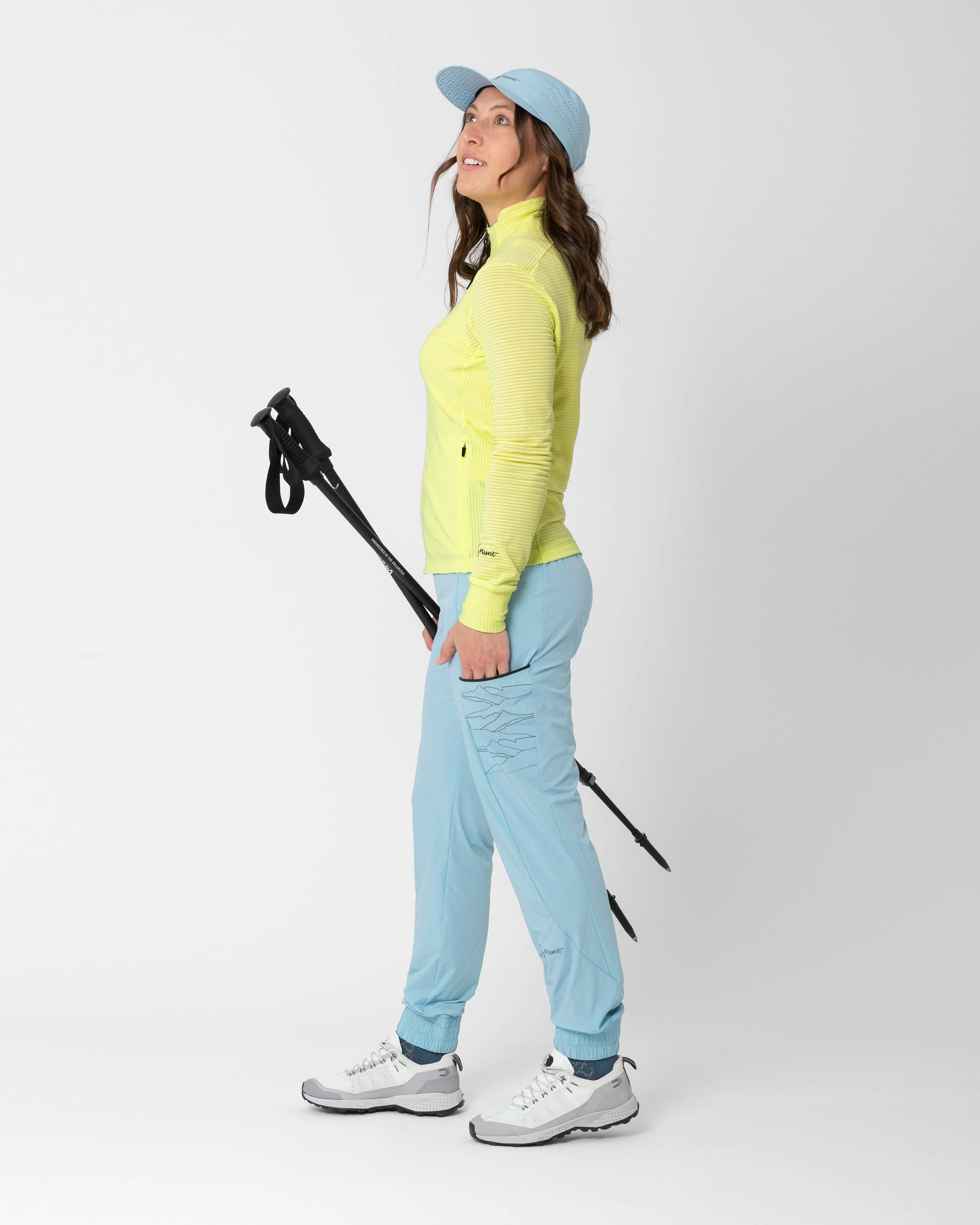 Federica Hose  perspective_view image