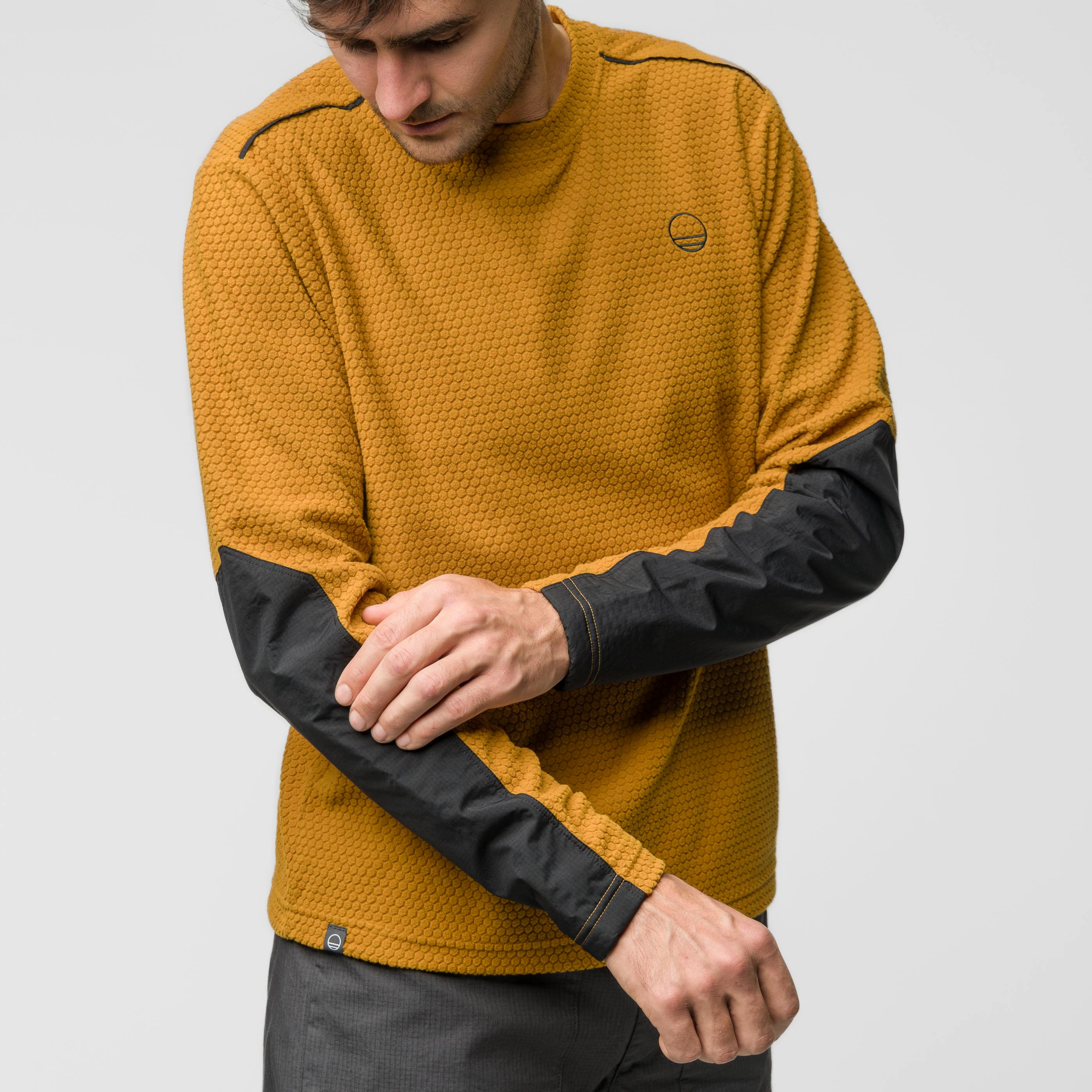 Session Pro Uni Sweater on_body image