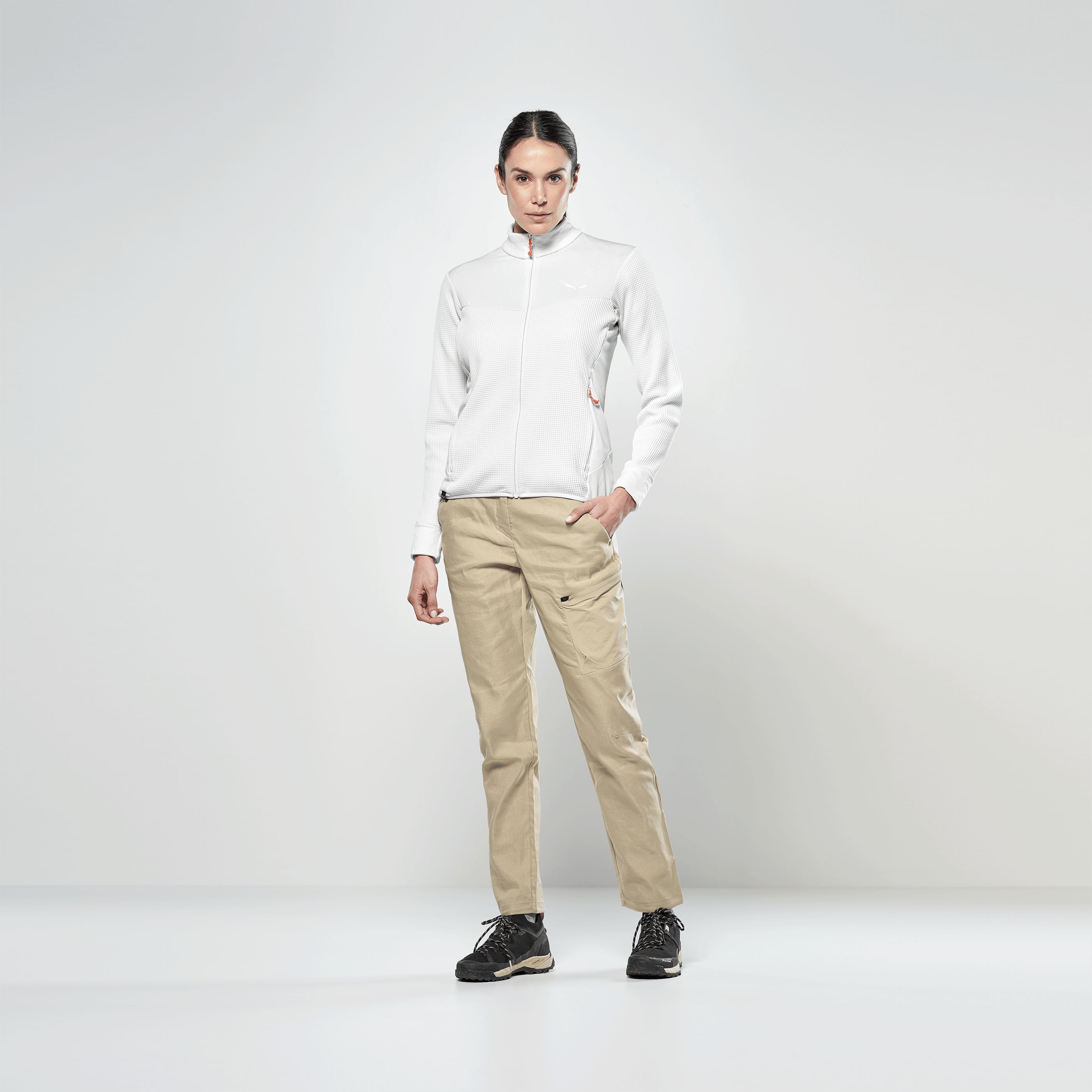 Puez Waffle Hybrid Polarlite Jacket Women on_body image