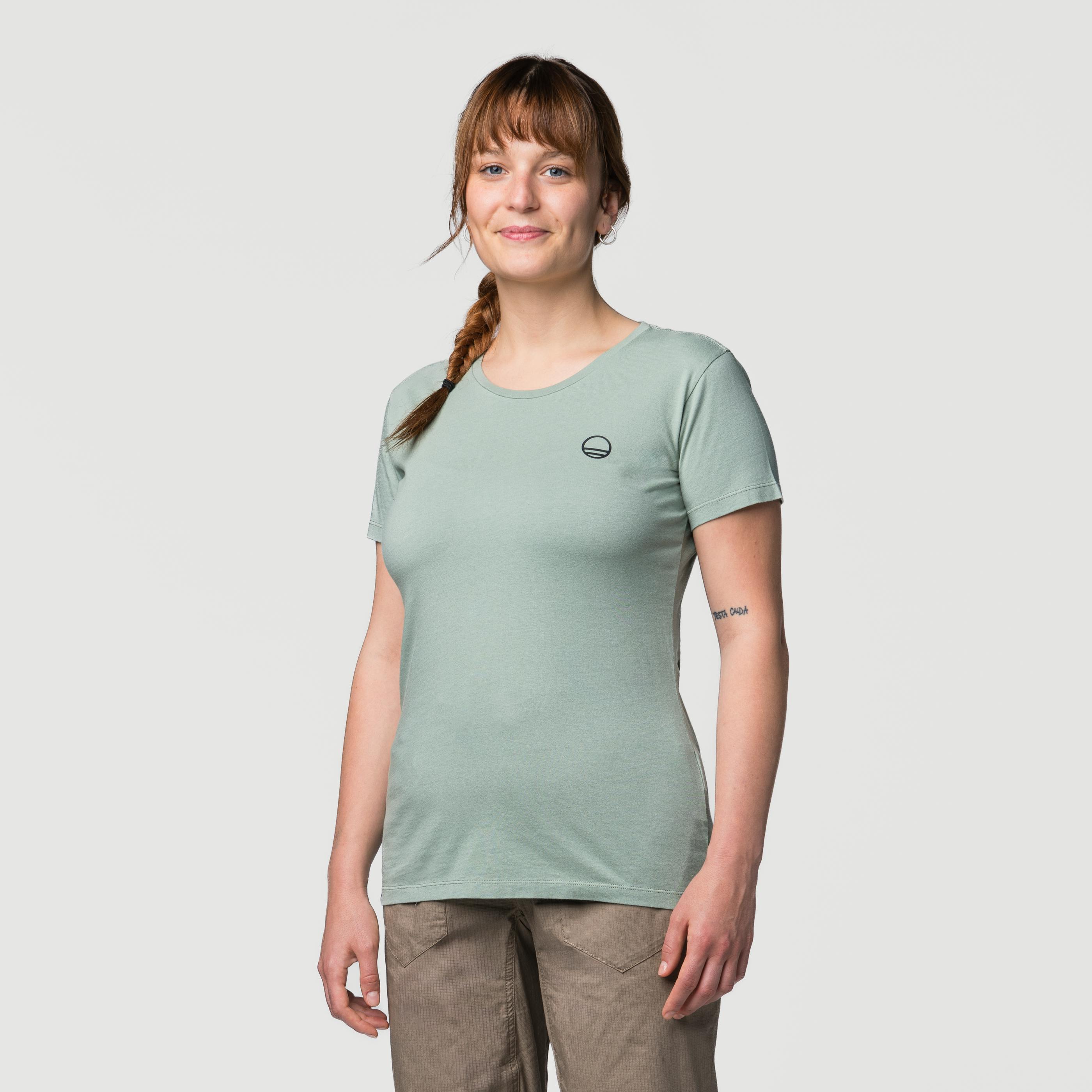 Stamina T-Shirt Damen on_body image