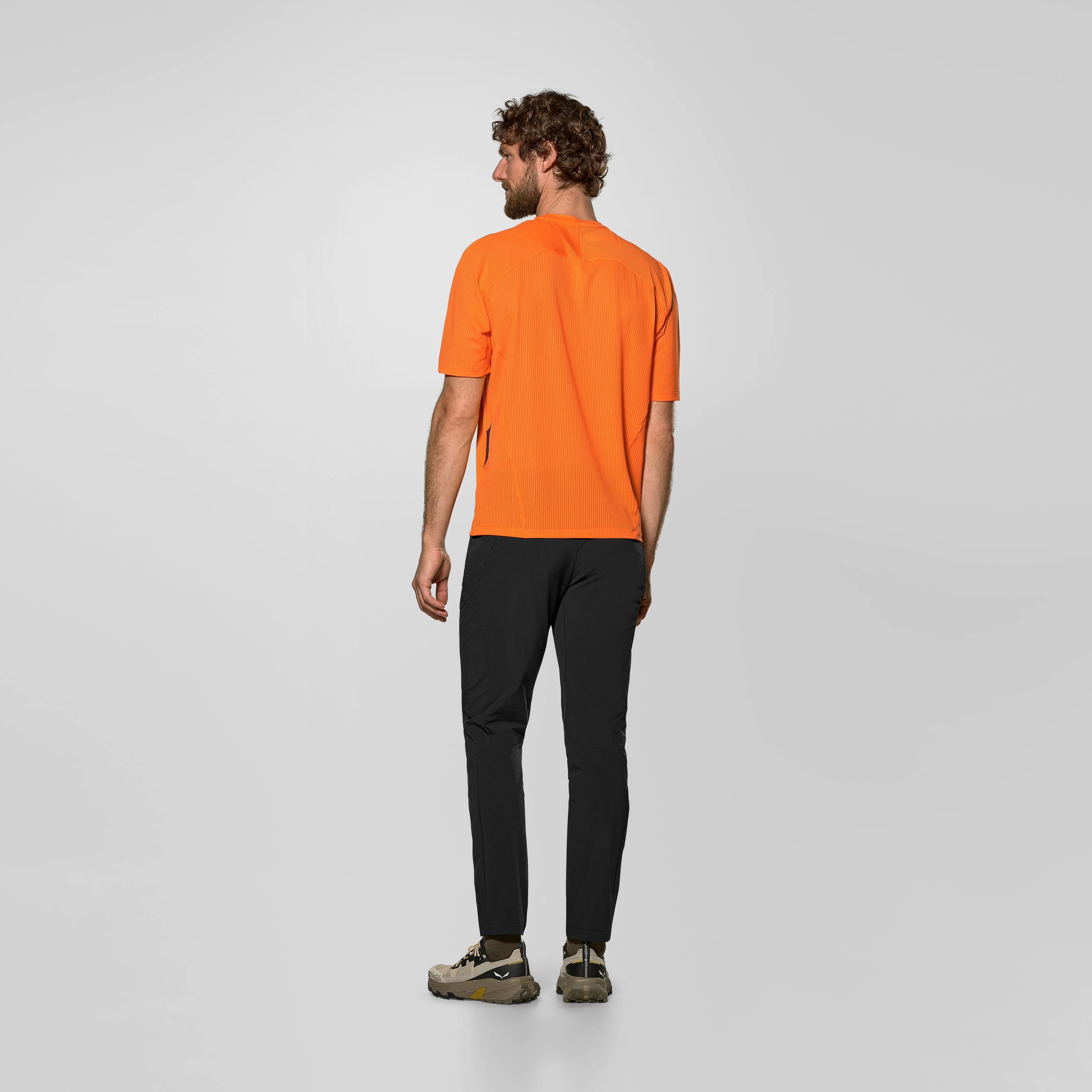 Pedroc Dry'Ton Light T-Shirt Uomo on_body image