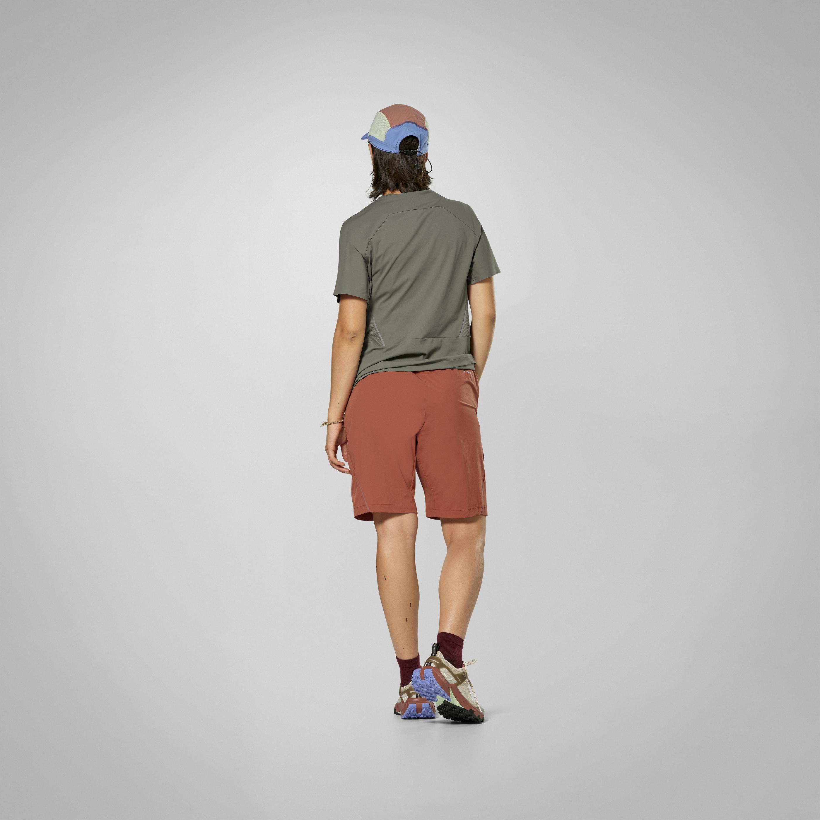 Pedroc 2 Durastretch Shorts Damen on_body image