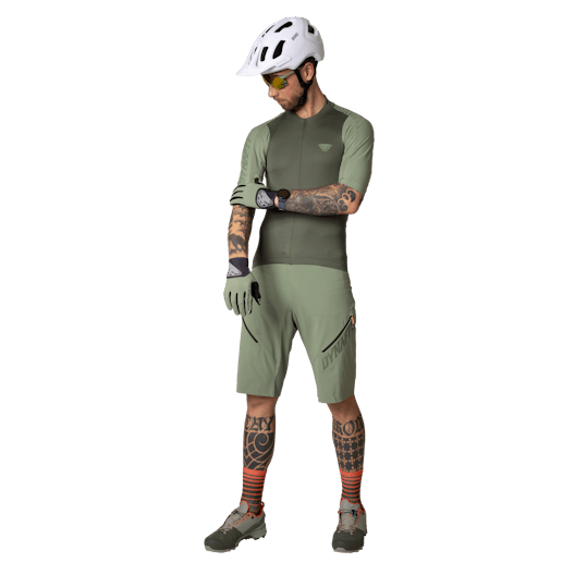 Ride Light Short Sleeve 1/2 Zip Jersey Men on_body image