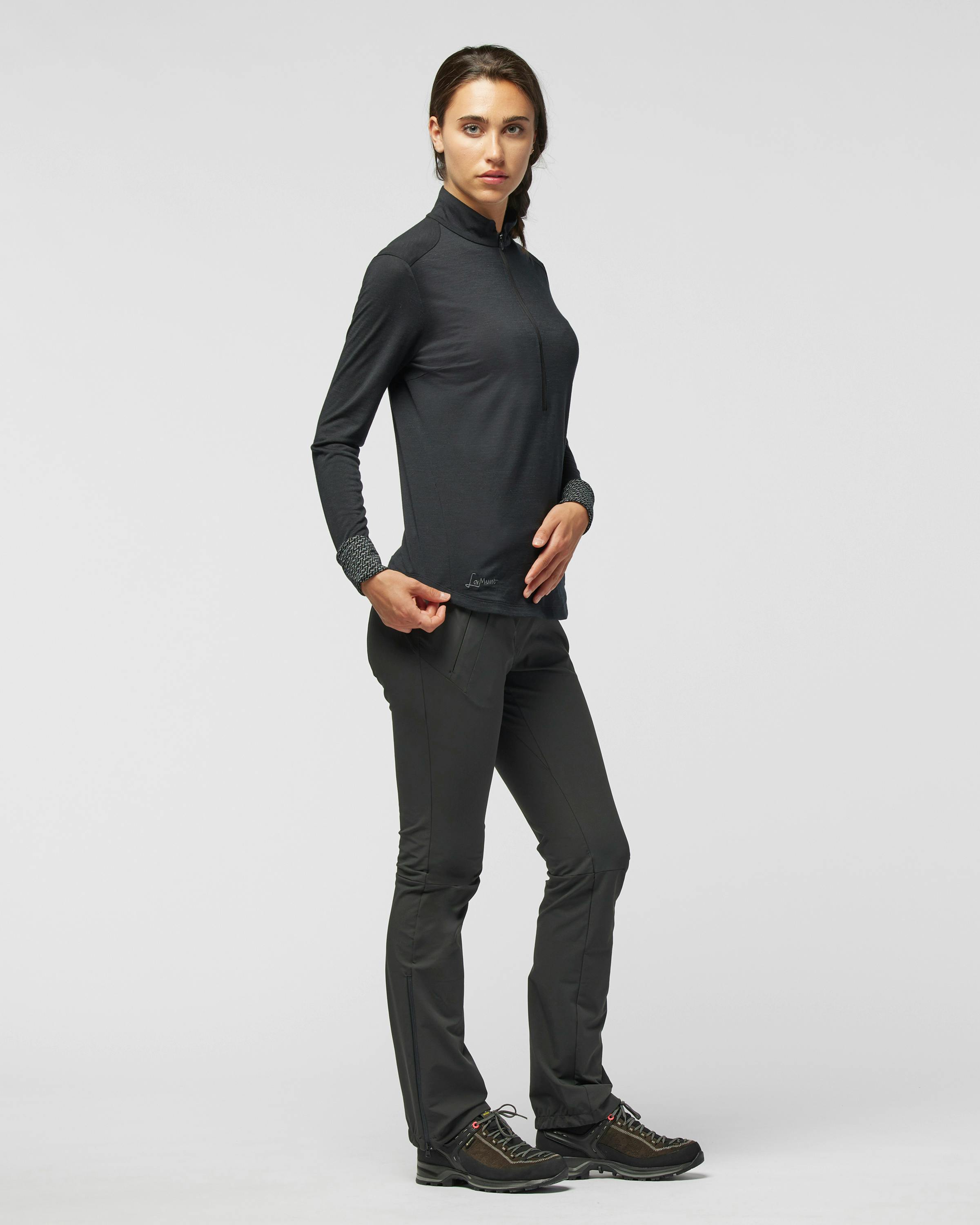 Michelle Pantaloni Corti perspective_view image