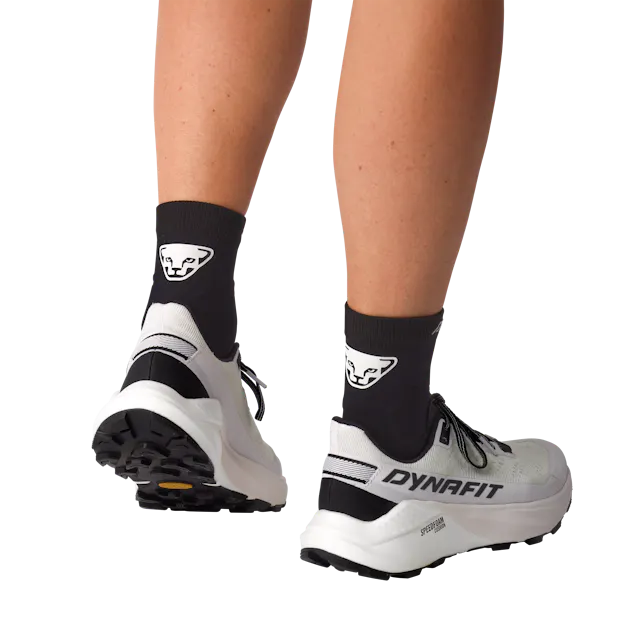 Ultra 100 V3 scarpa da running donna perspective_view image