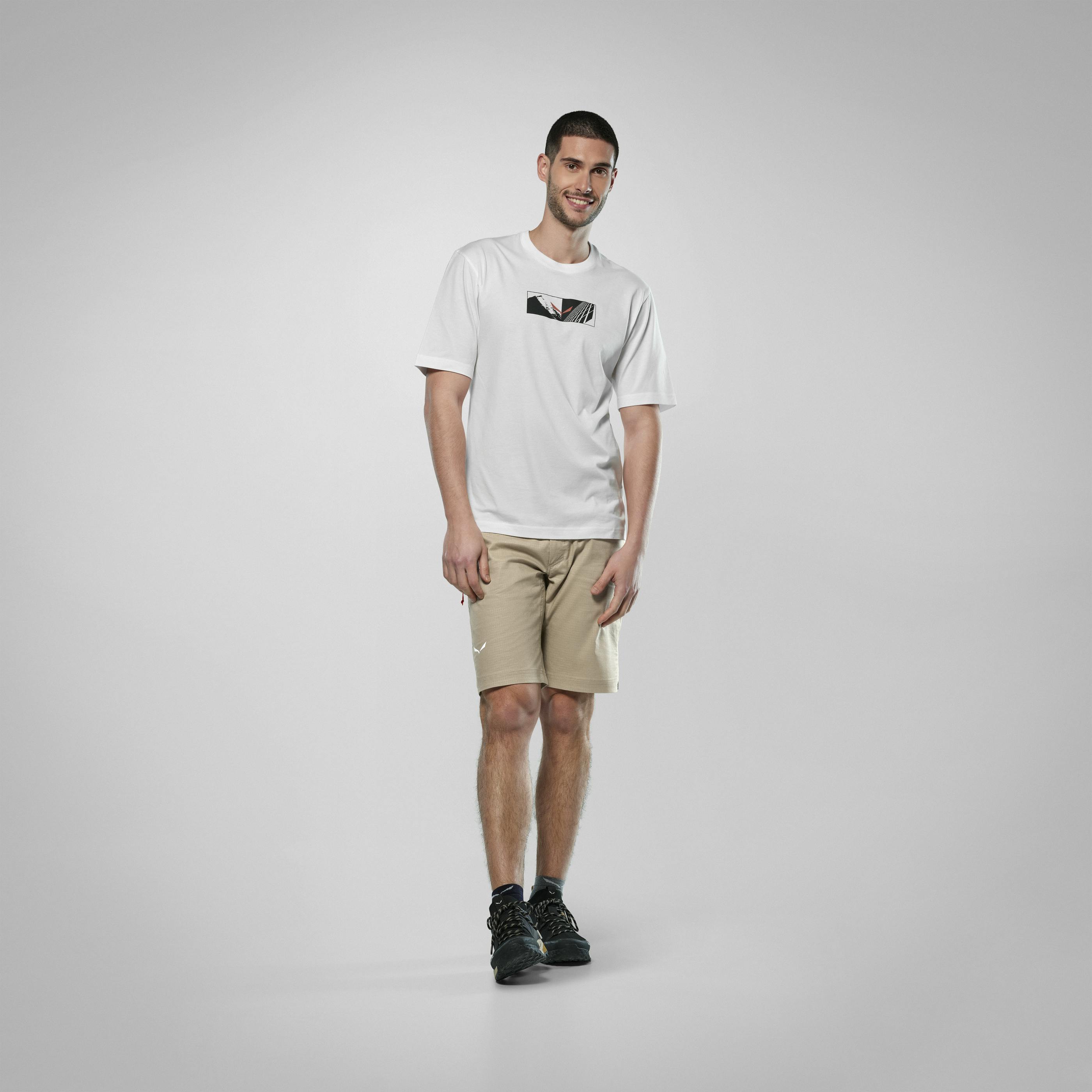 Eagle Hybrid Loose T-Shirt Herren on_body image