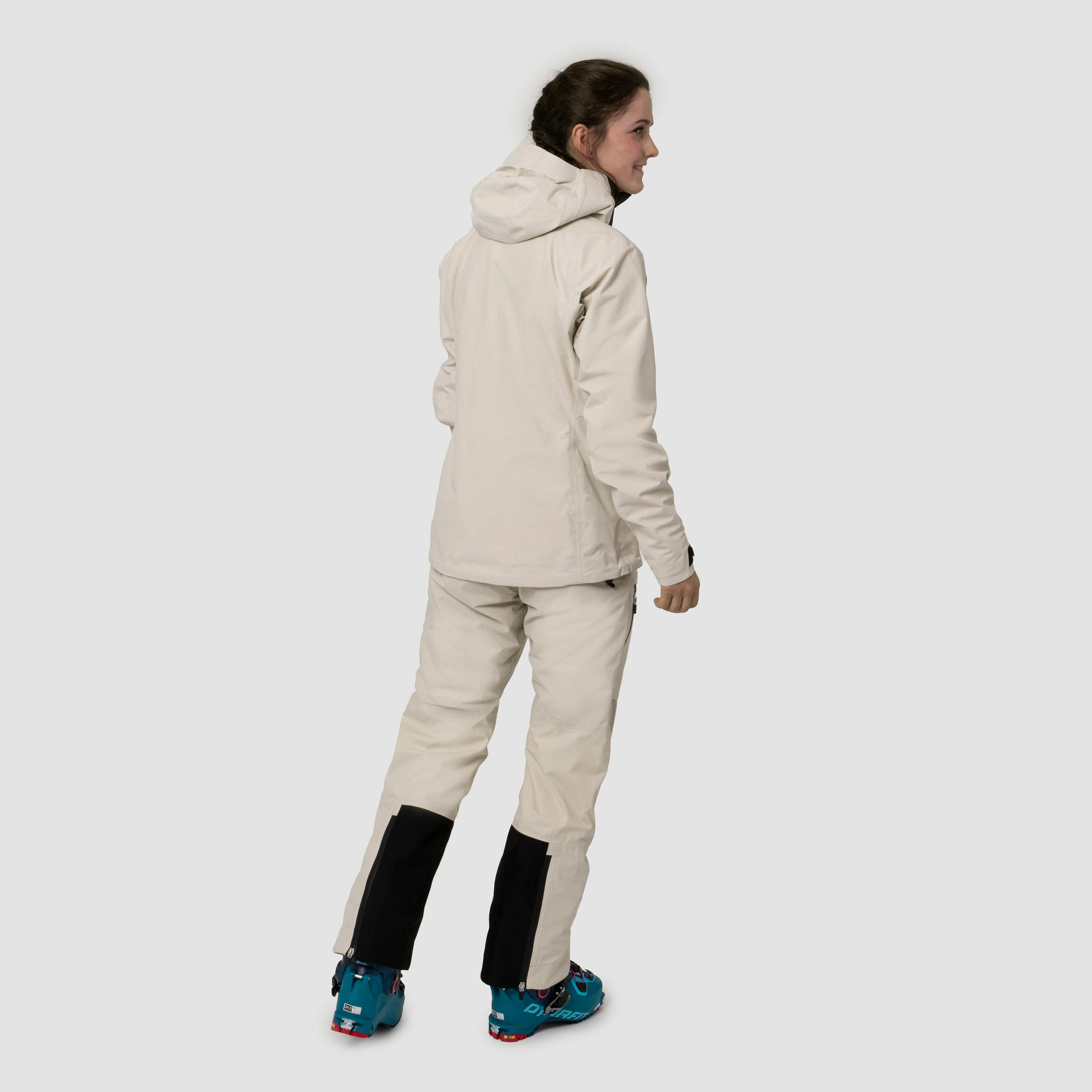 Sella 3L Powertex  Chaqueta Híbrida Mujer on_body image