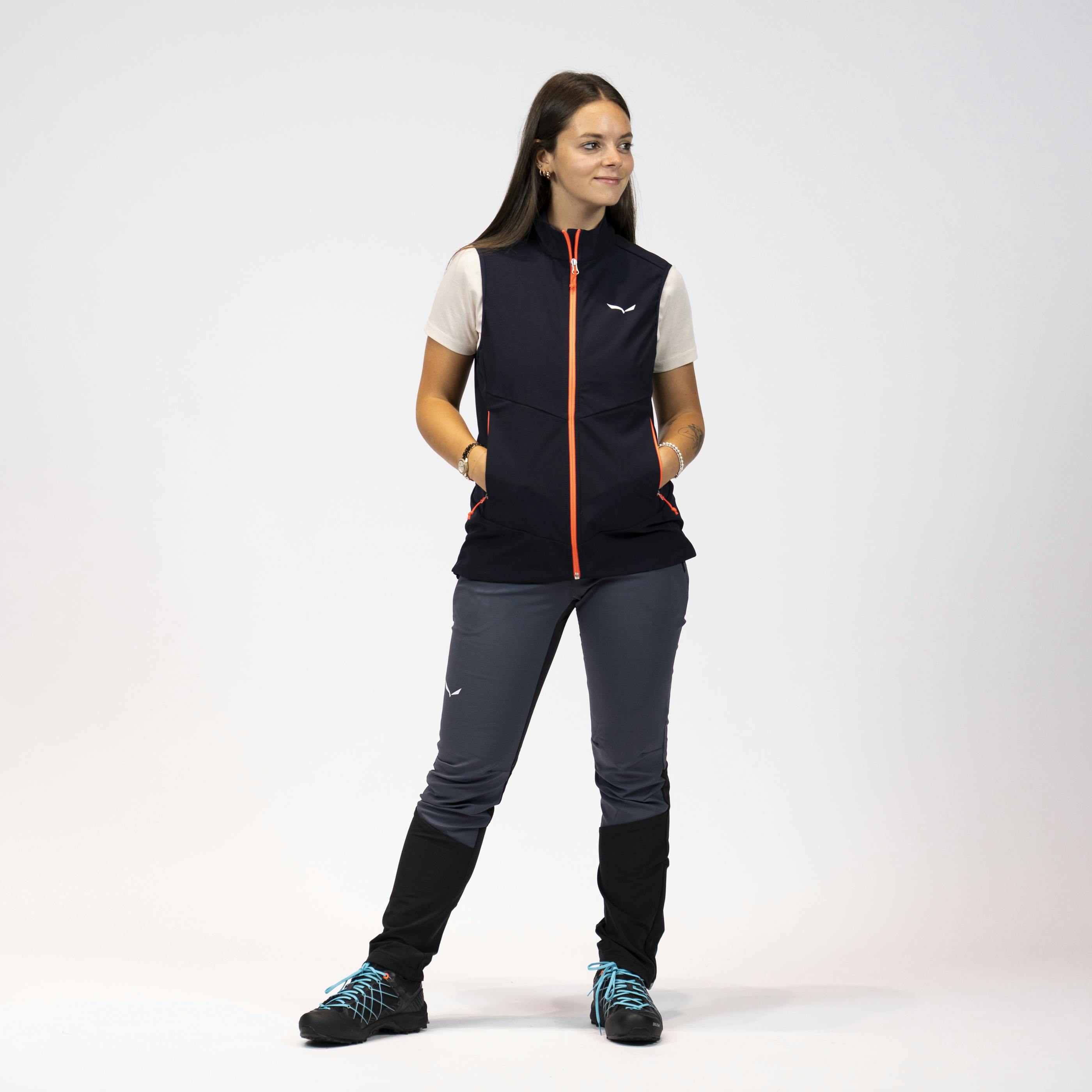 CESANO SW W VST on_body image