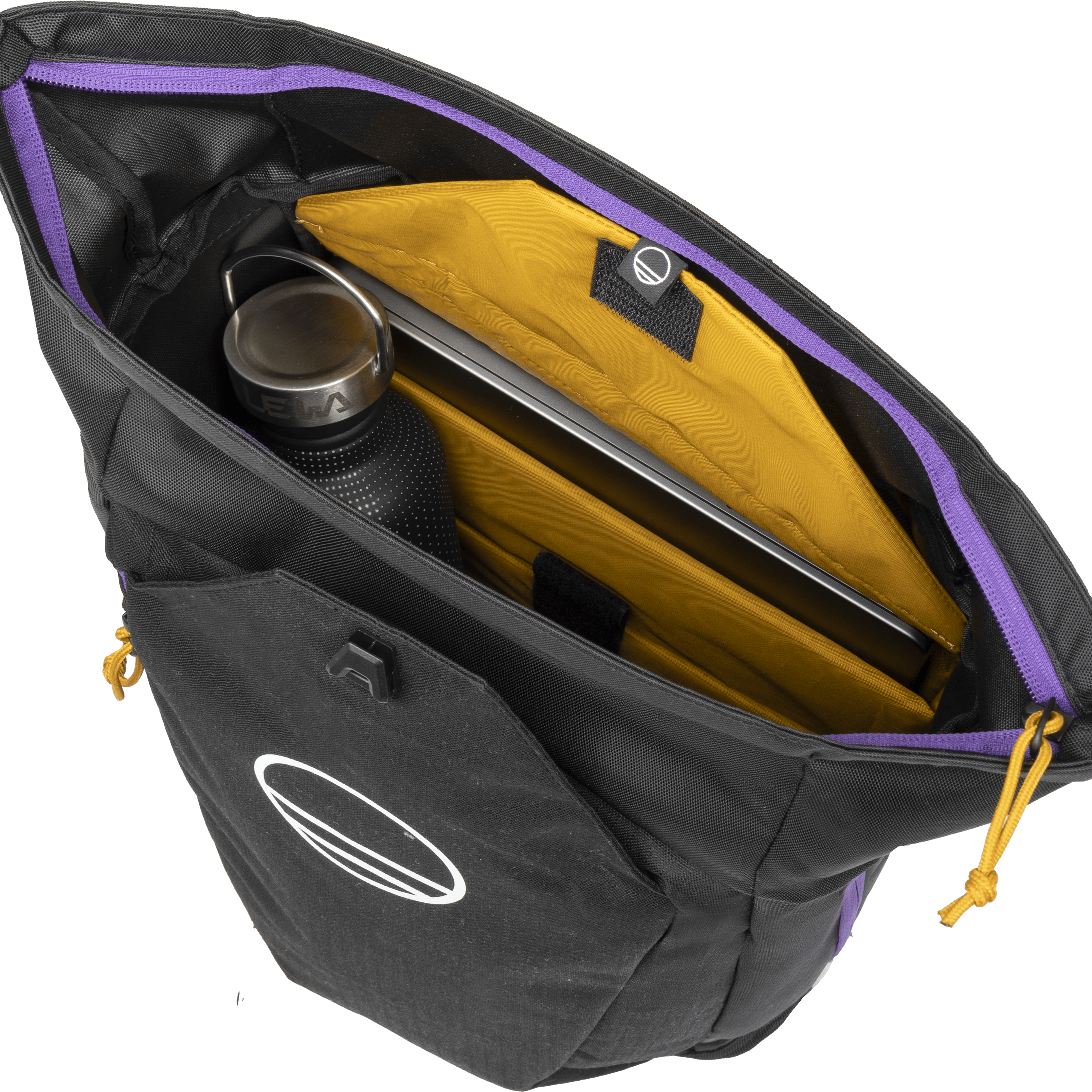 Base Hauler 25 Rucksack perspective_view image