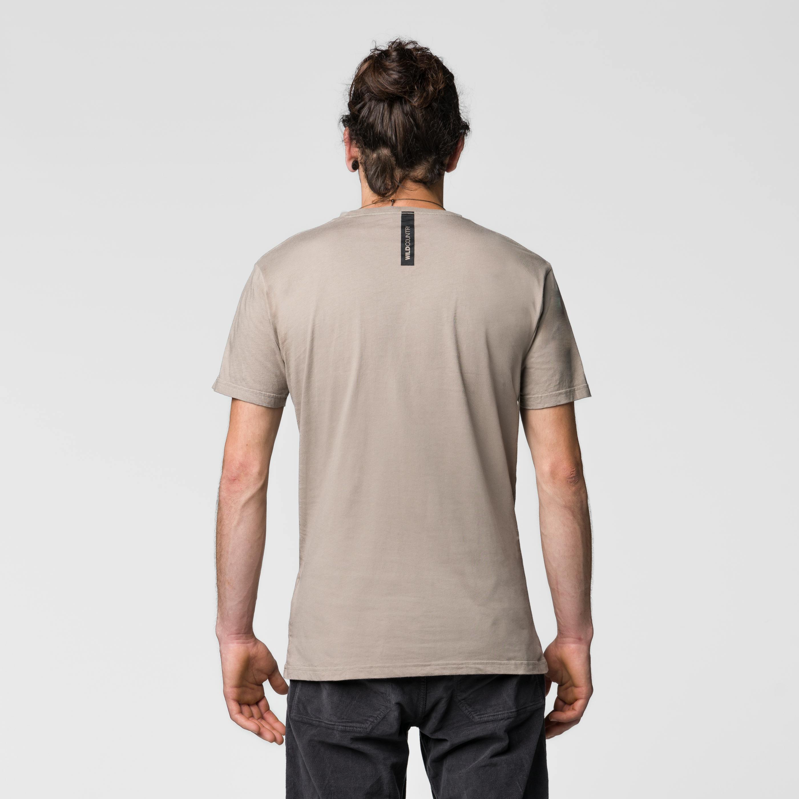 Flow T-Shirt Herren on_body image