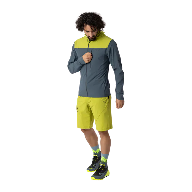 Traverse Dynastretch Jacke Herren on_body image