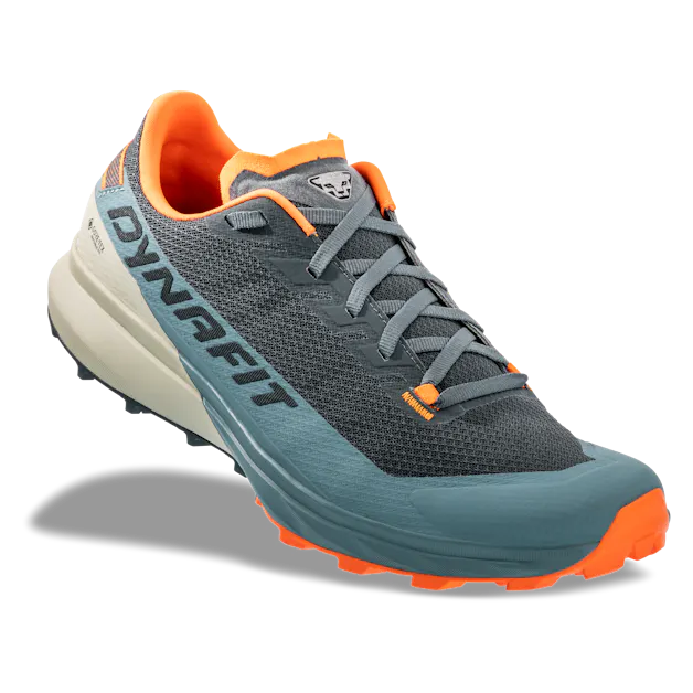 Ultra GTX Running Shoe Men perspective_view image
