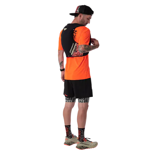 Trail 6 Running Vest perspective_view image