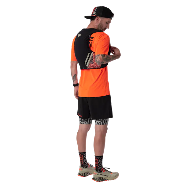 Trail 6 Running Vest perspective_view image