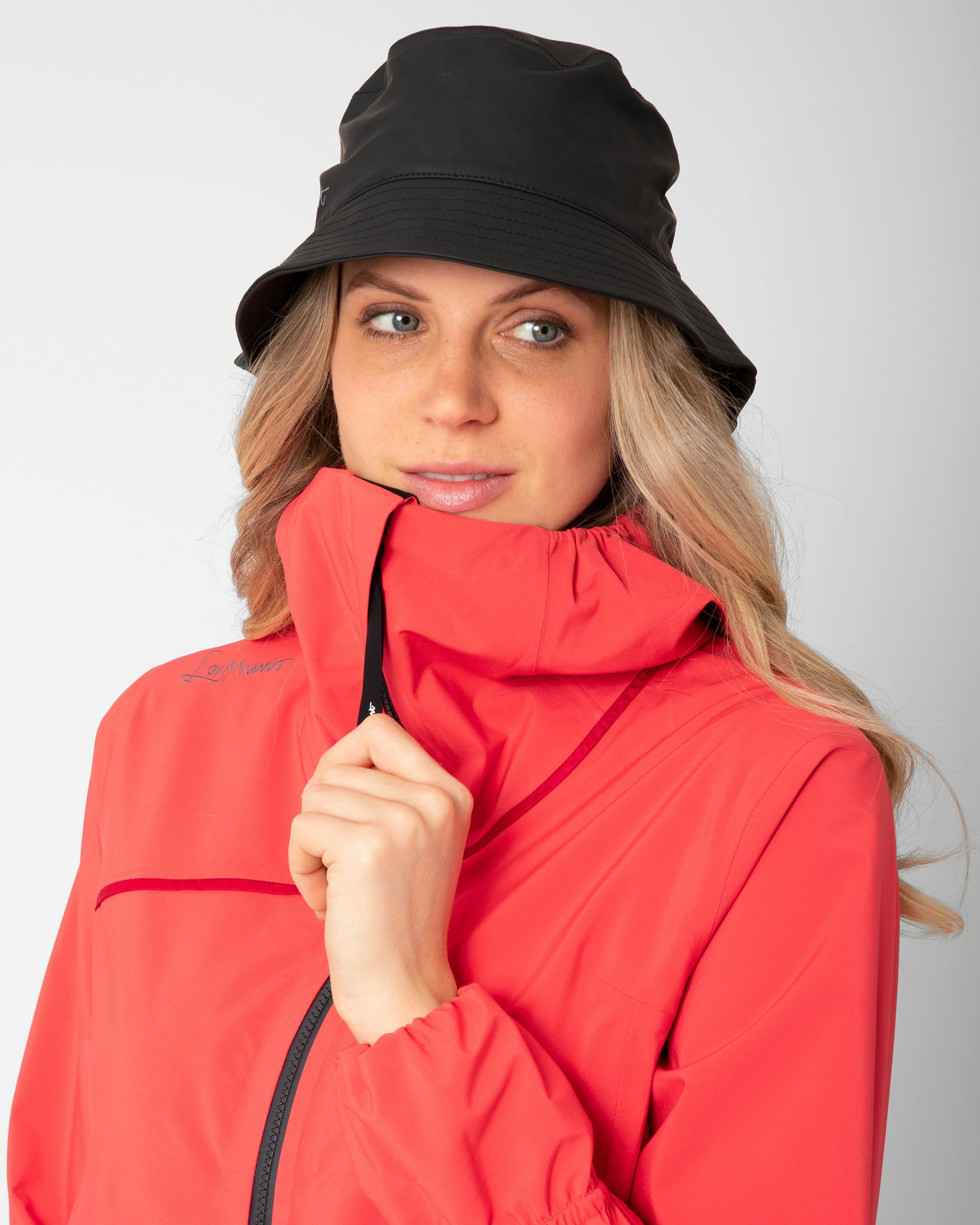 Martha Cappello Da Pioggia tech_detail image