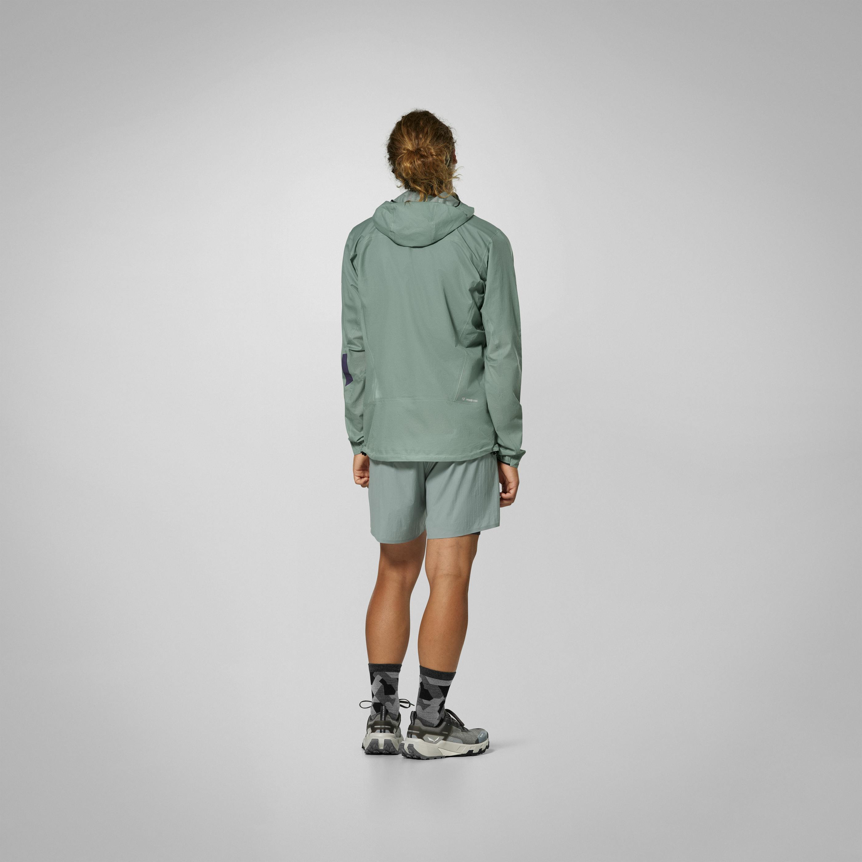 Pedroc 2 Powertex 2.5 Layers Light Jacke Herren on_body image