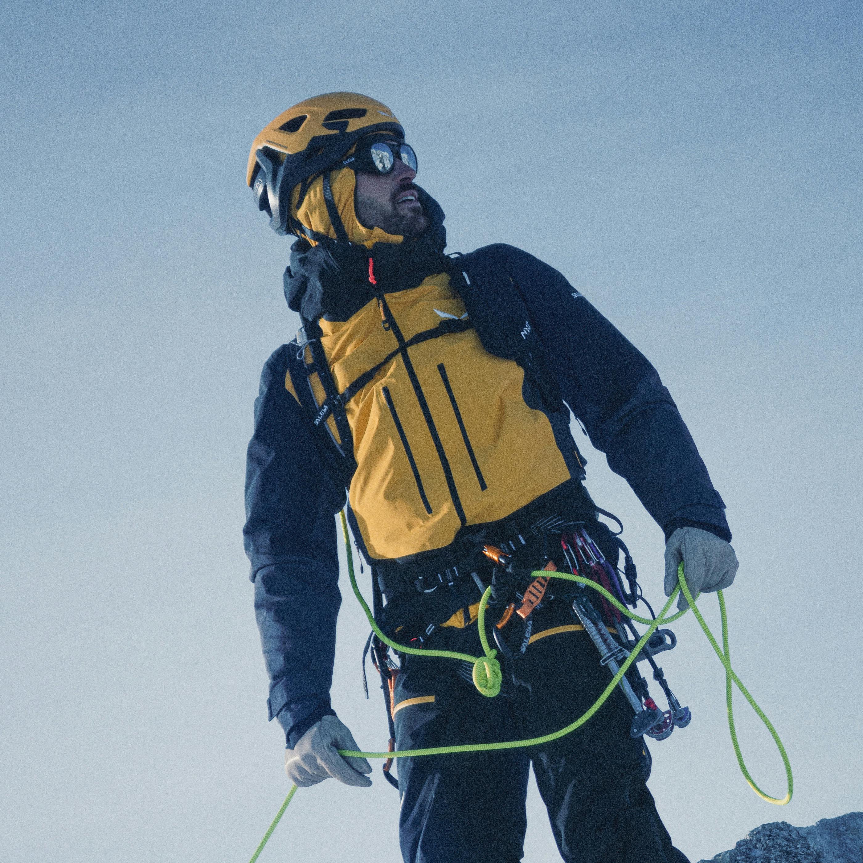 Ortles Fleece Pro Kapuzenjacke Herren action_shot image