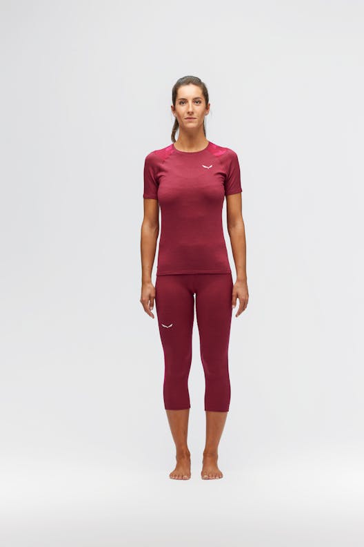 Cristallo Warm Alpine Merino Responsive 3/4 Tight Women on_body image