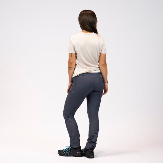 Levanne Durastretch Pantalon Femme on_body image