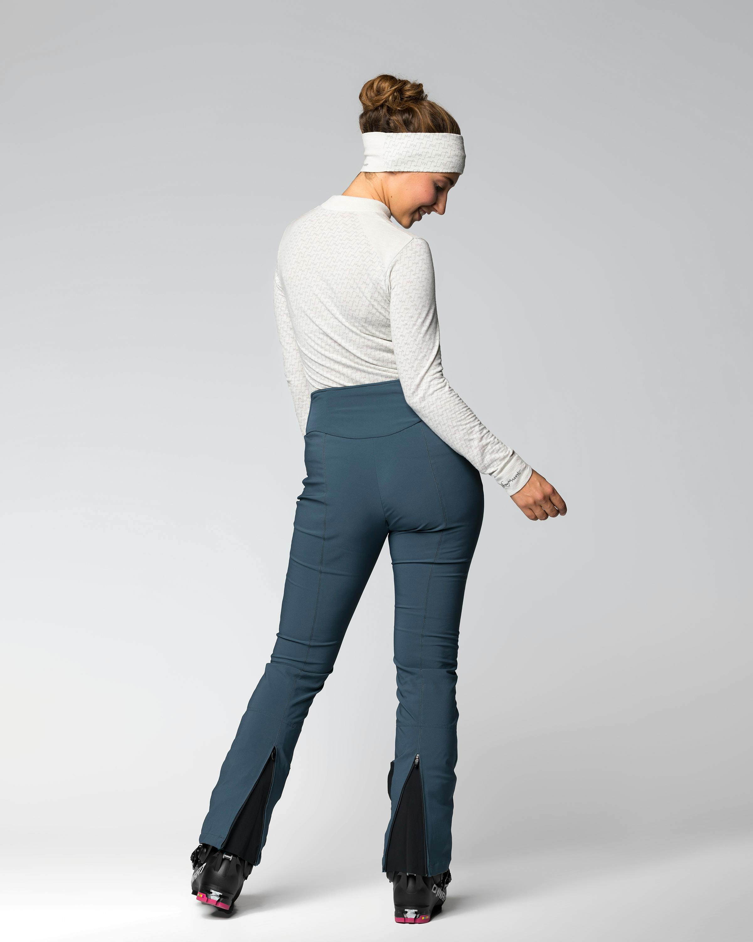 Constanze Pants perspective_view image