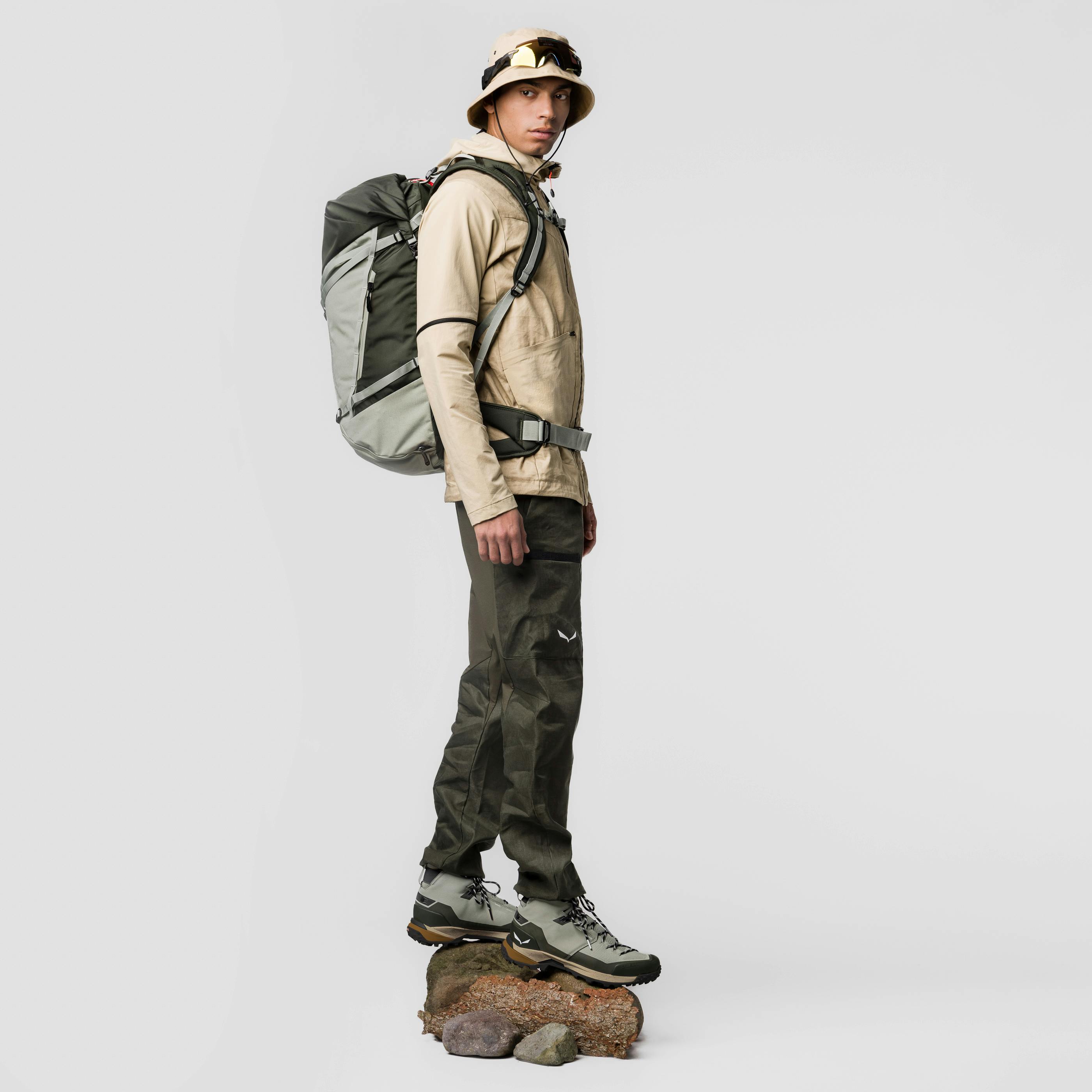 Puez 40+5L Rucksack on_body image