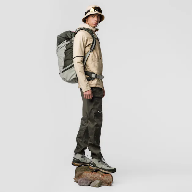 Puez 40+5L Backpack on_body image