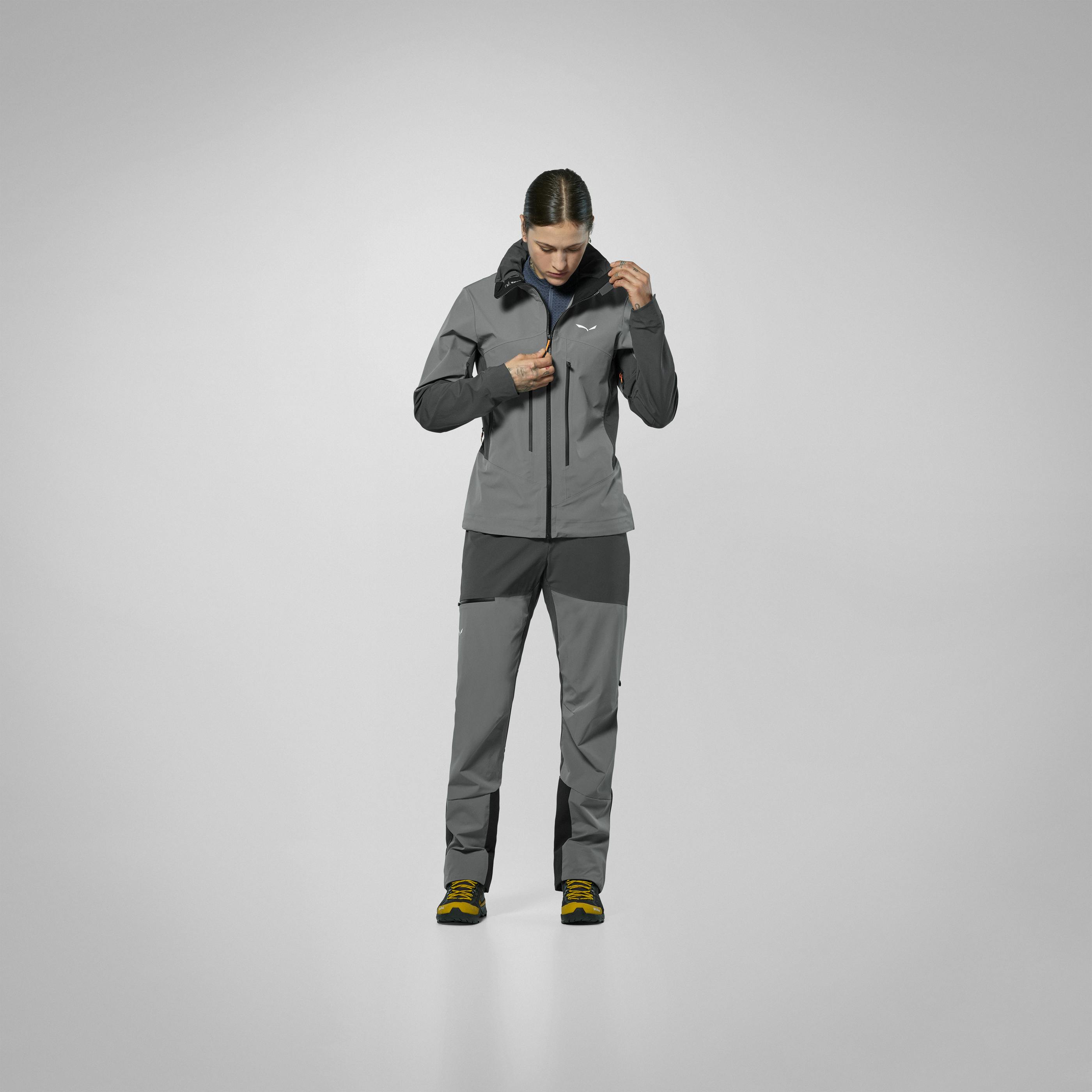 Ortles Durastretch/Stormwall Veste Femme on_body image