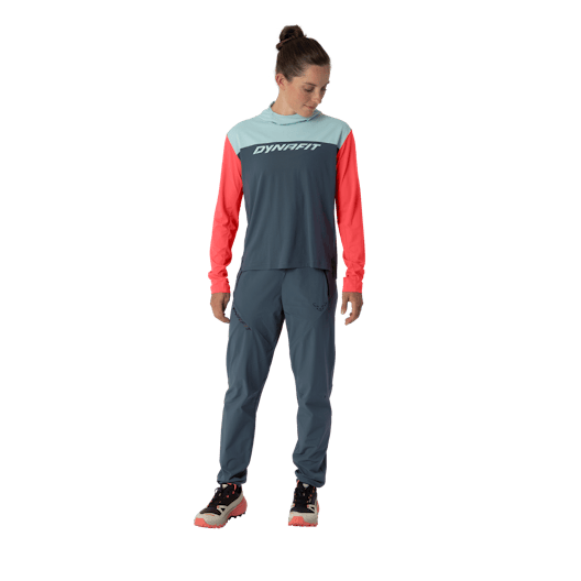 Traverse Sun Hoody Women on_body image