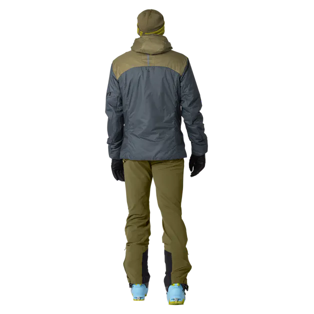 Radical PrimaLoft Kapuzenjacke Herren on_body image
