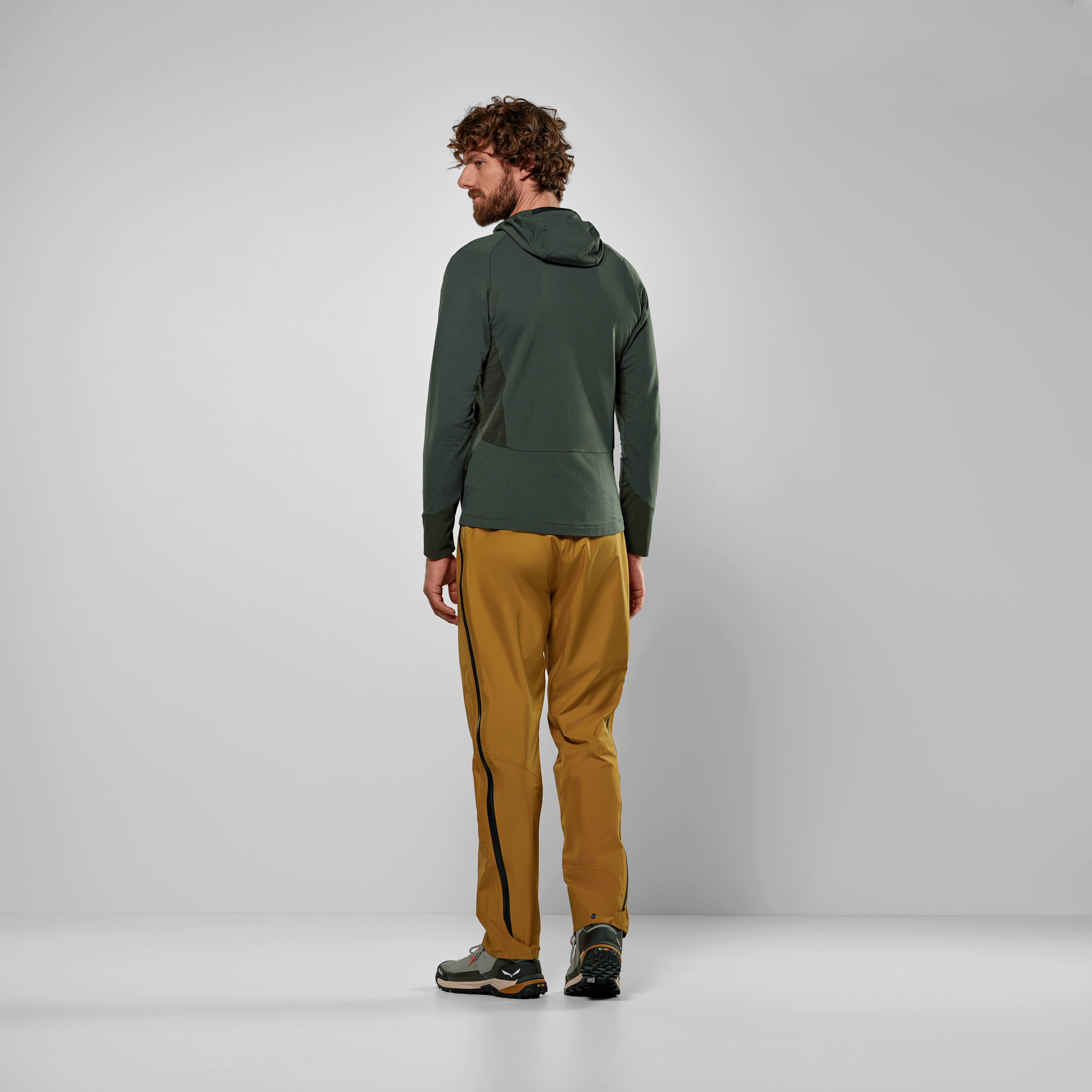 Puez Merino Durastretch Hooded Jacket Men on_body image