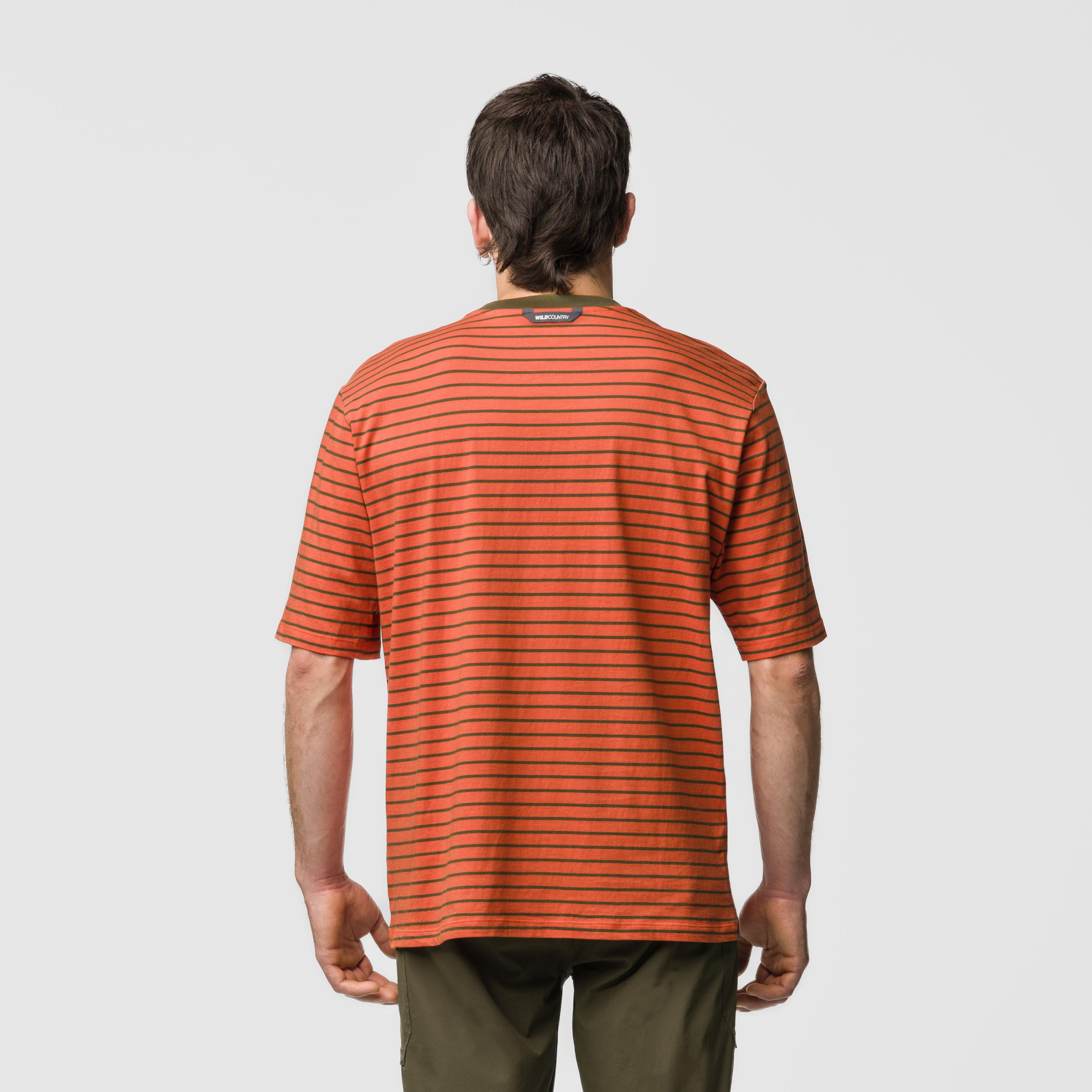 Lines Herren T-Shirt  on_body image