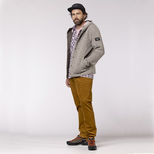 Sarner Undyed Wool Hooded Jacket Men on_body image