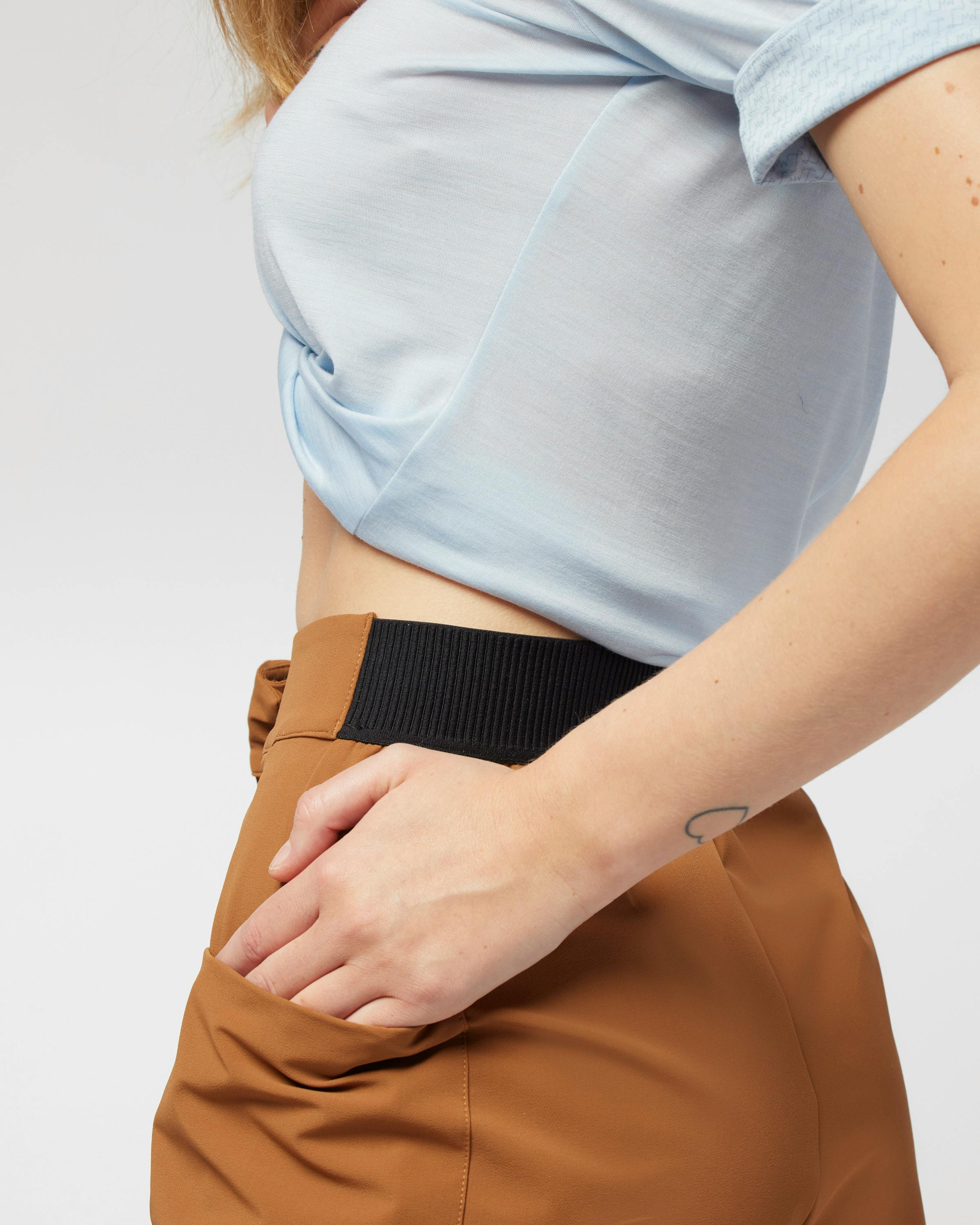 Giulia Hosenrock tech_detail image