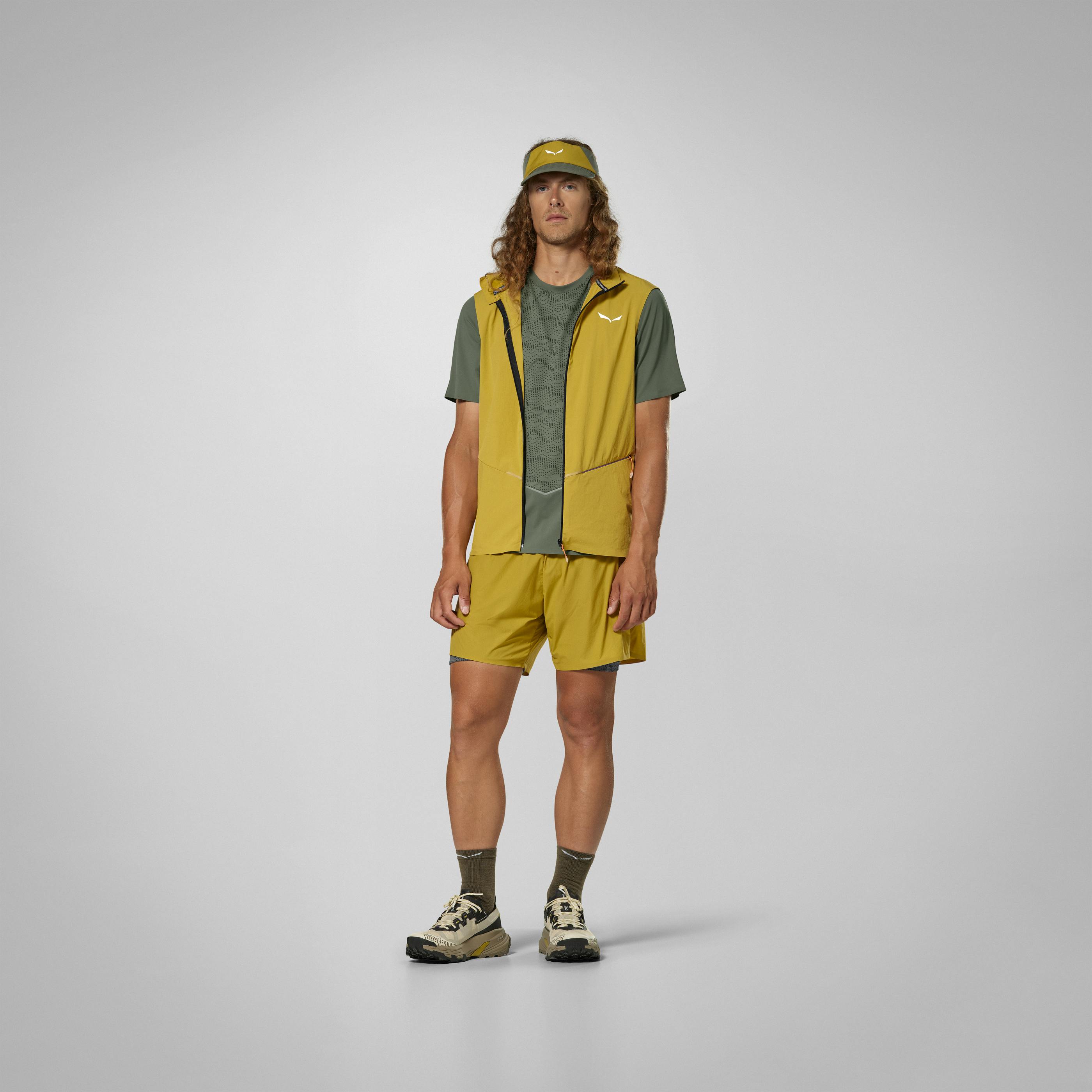 Pedroc Durastretch Light Vest Men on_body image