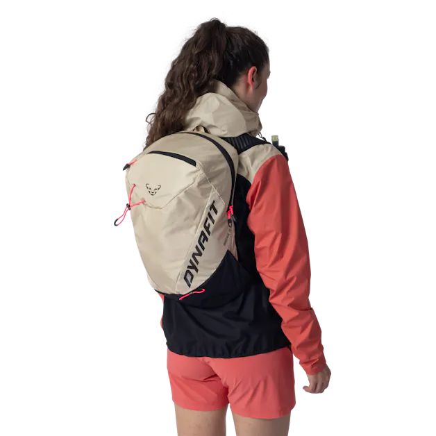 Zaino Traverse 16 hover image