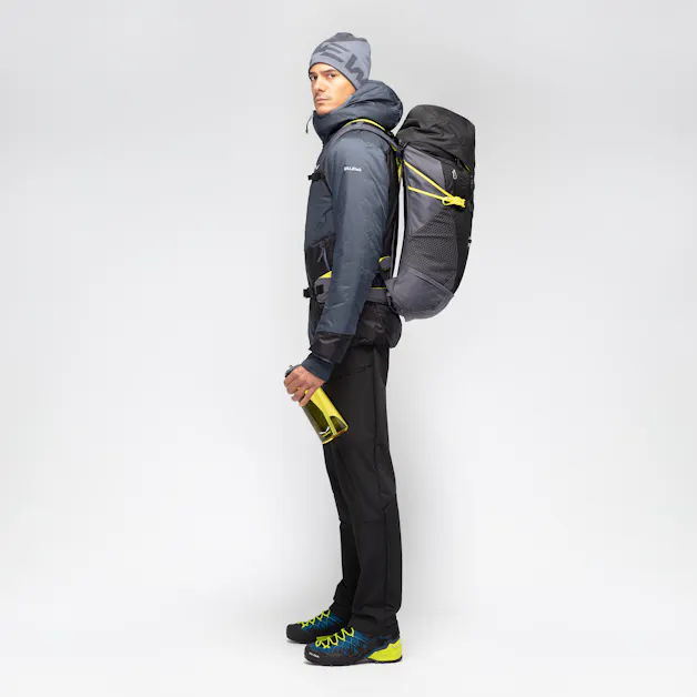 Alp Trainer 35+3L Zaino on_body image