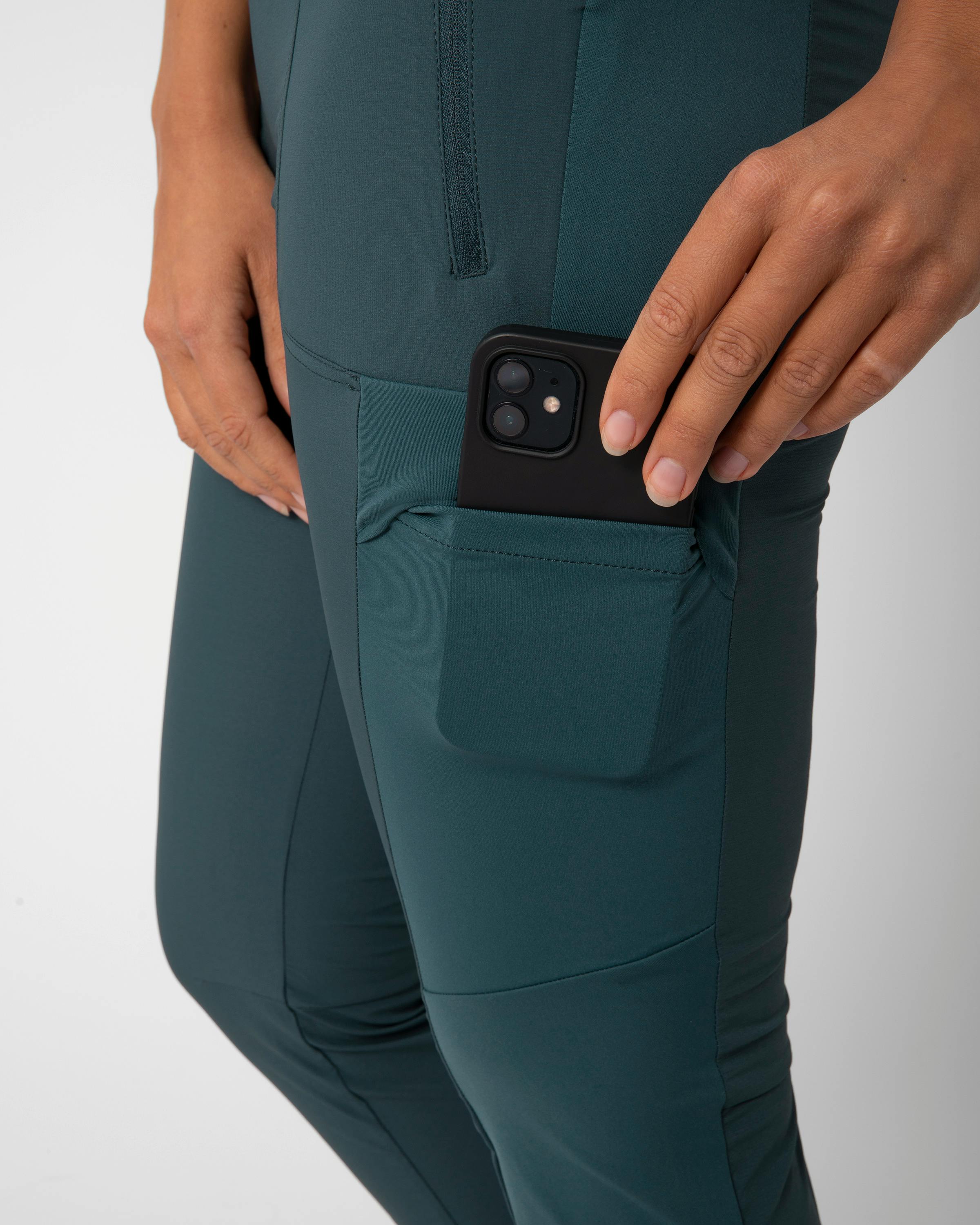 Katharina Hose tech_detail image