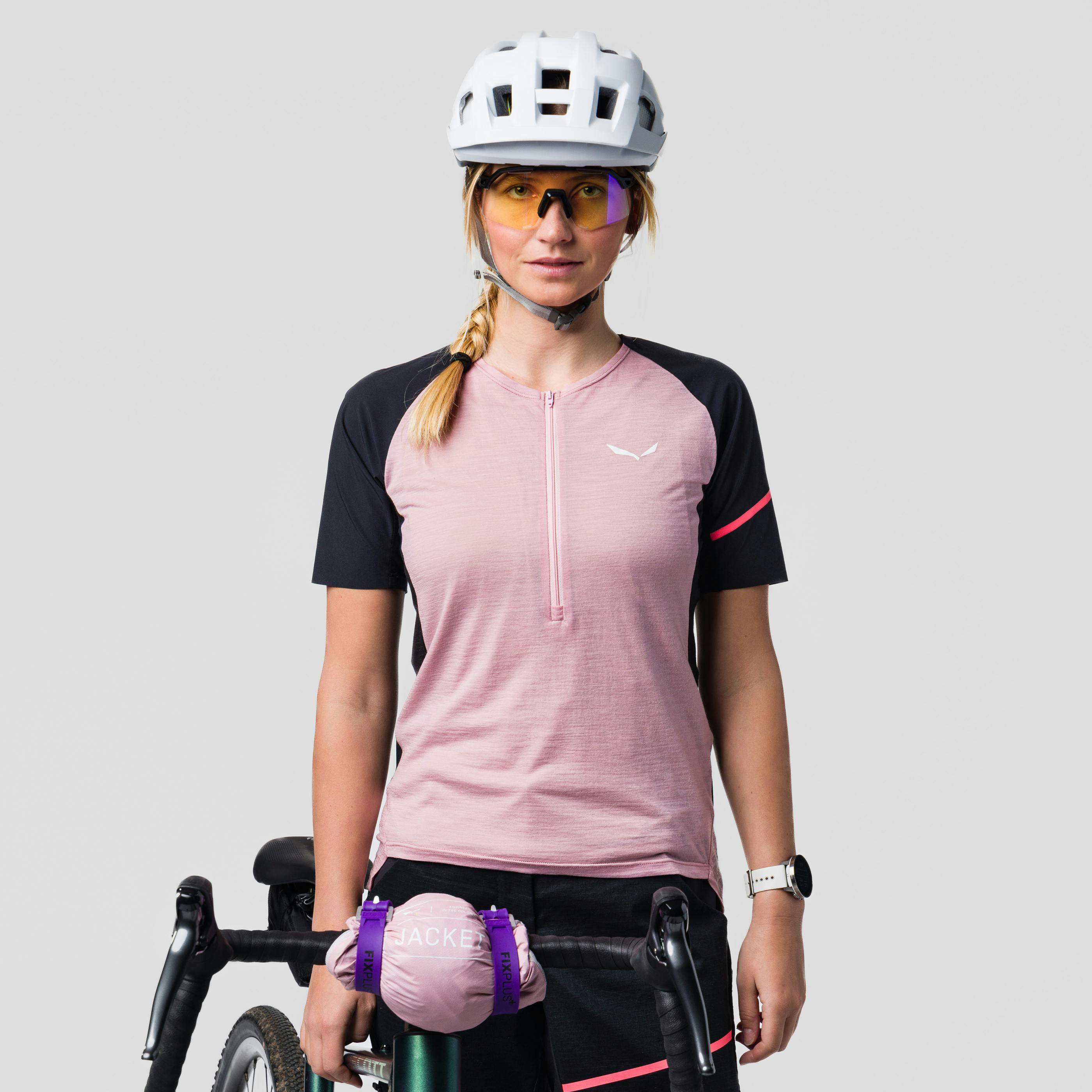 Vento Merino Demi Zippé T-Shirt Femme hover image