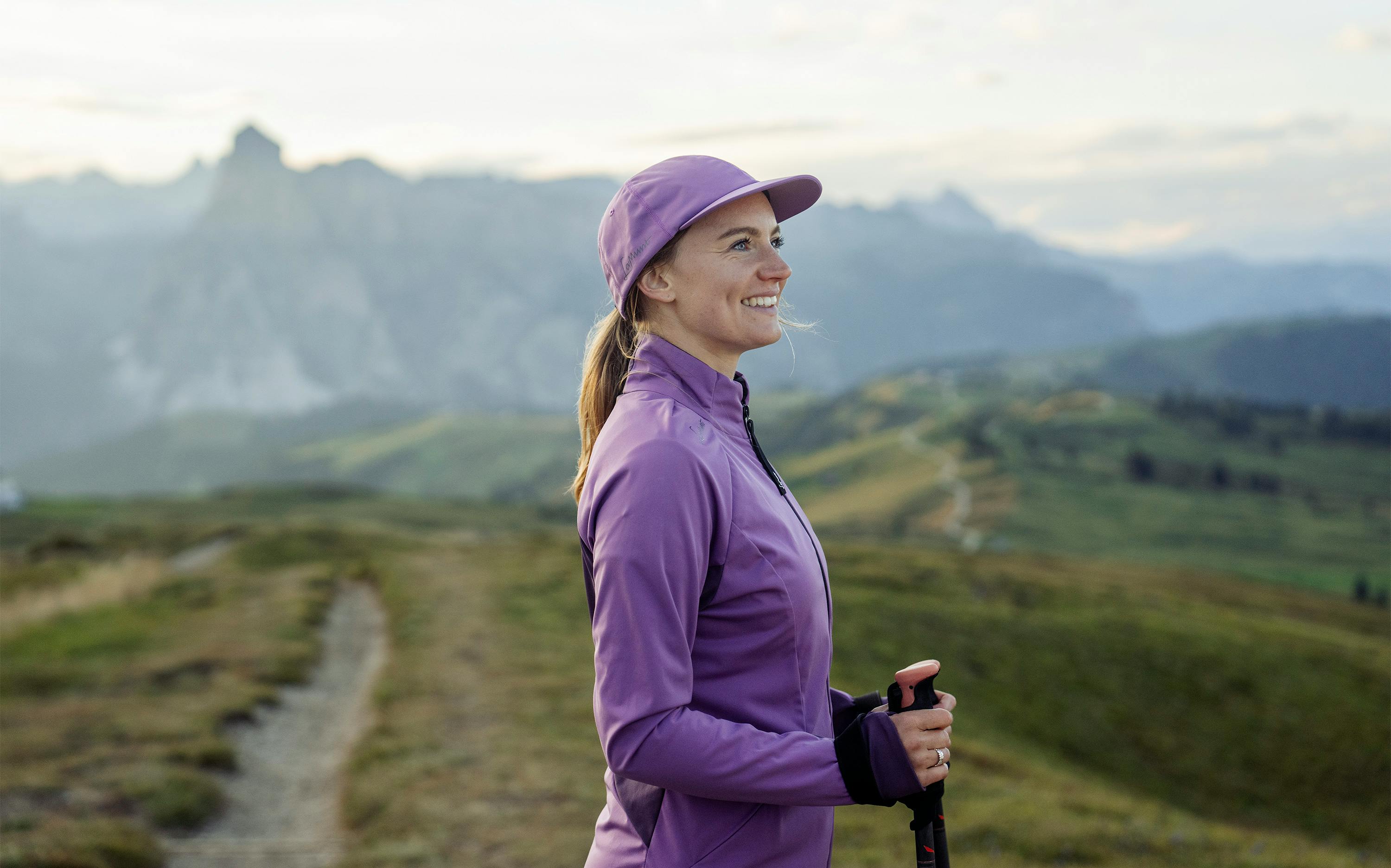 Martha Sun Cap  horizontal image
